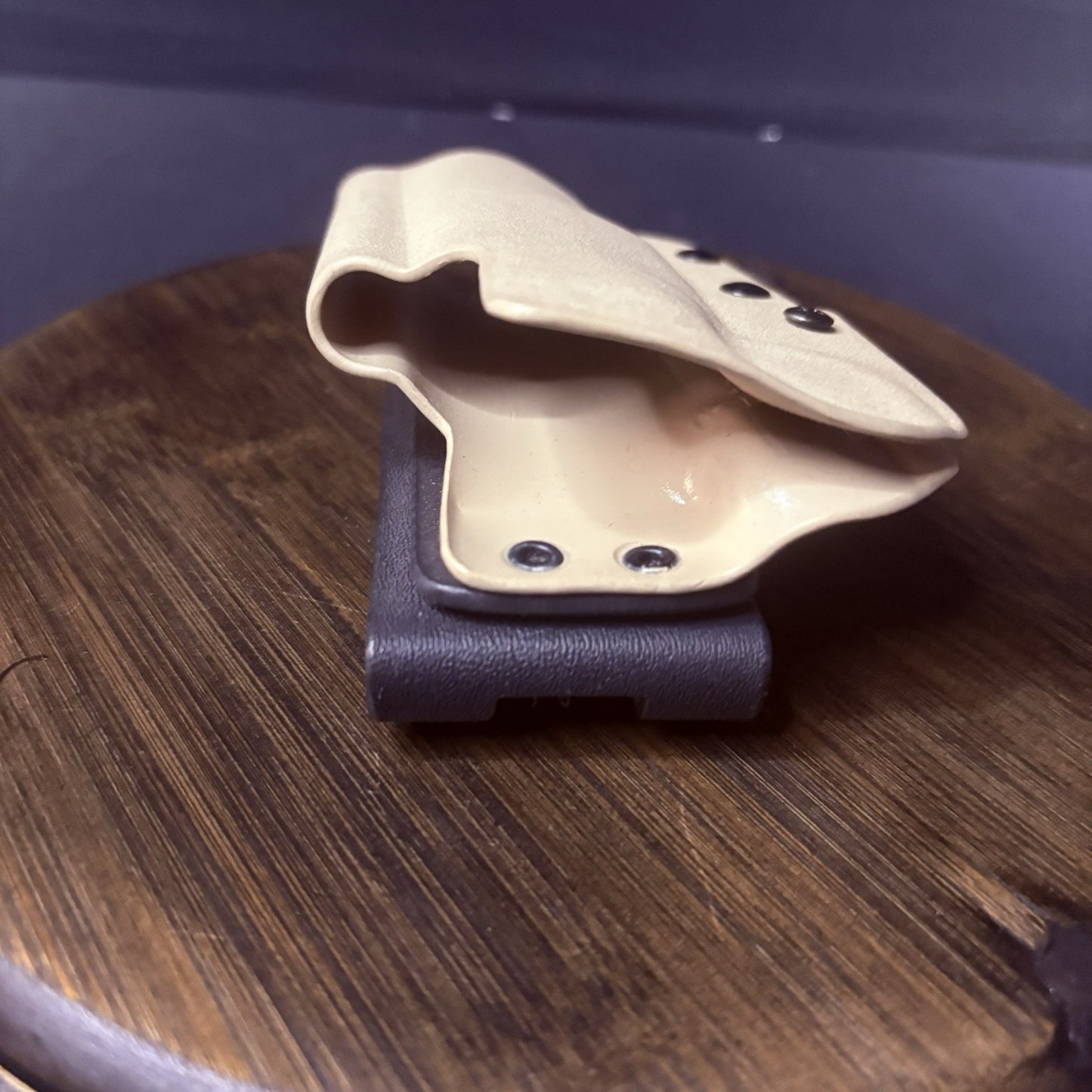 Dawson 1911 Kydex Holster RH OWB Desert Tan Hand Engraved Double Belt Loop RARE3
