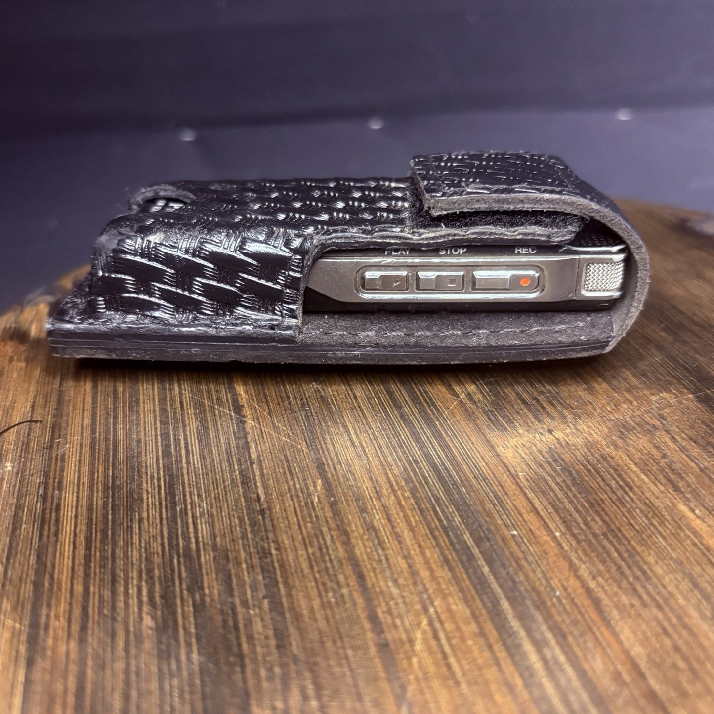 Olympus Puma 3 Law Enforcement Micro SD Voice Recorder w/ Leather Case2