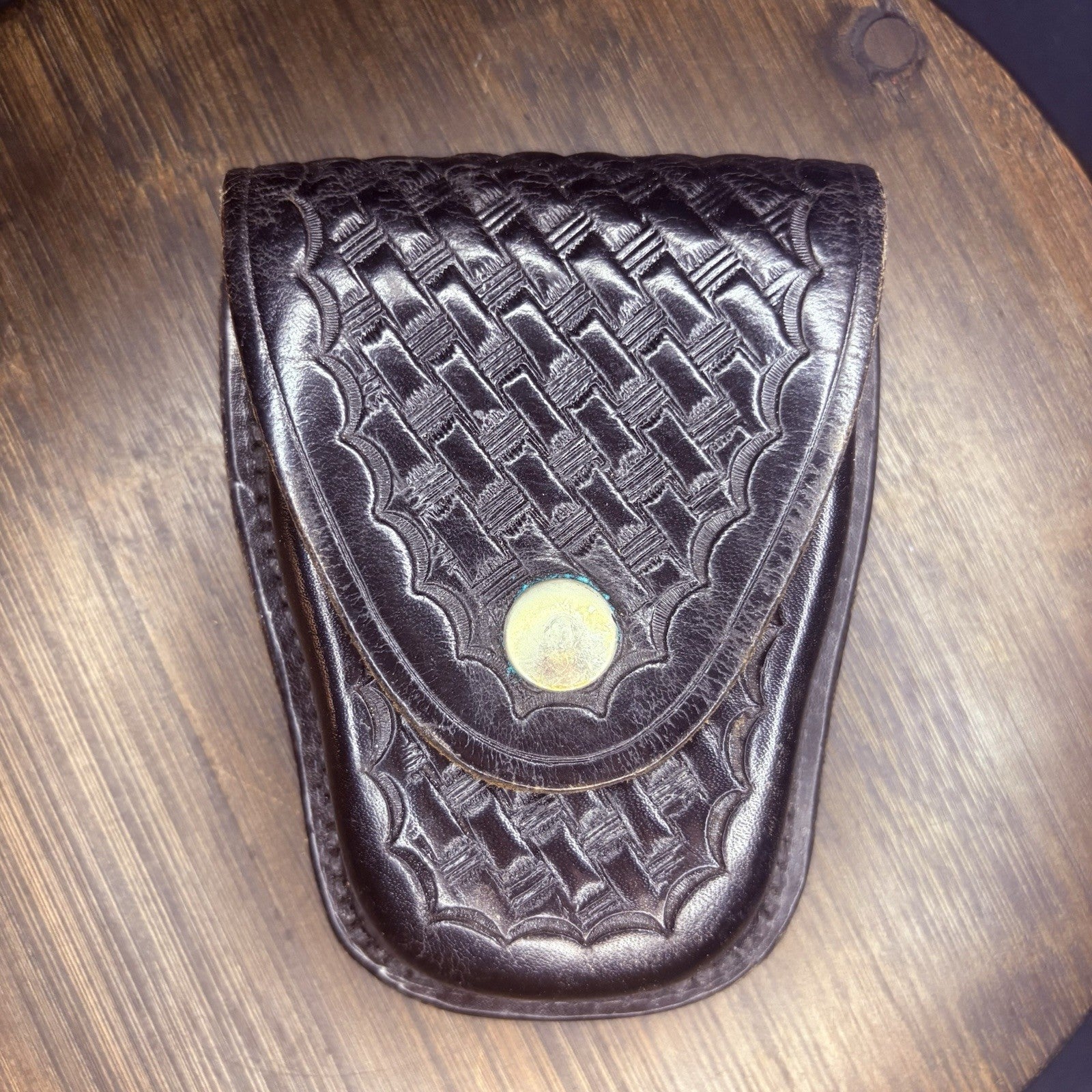 BACON Handcuff Case Black Basketweave w/ Chrome Snap Model 324 Bacon. RARE0