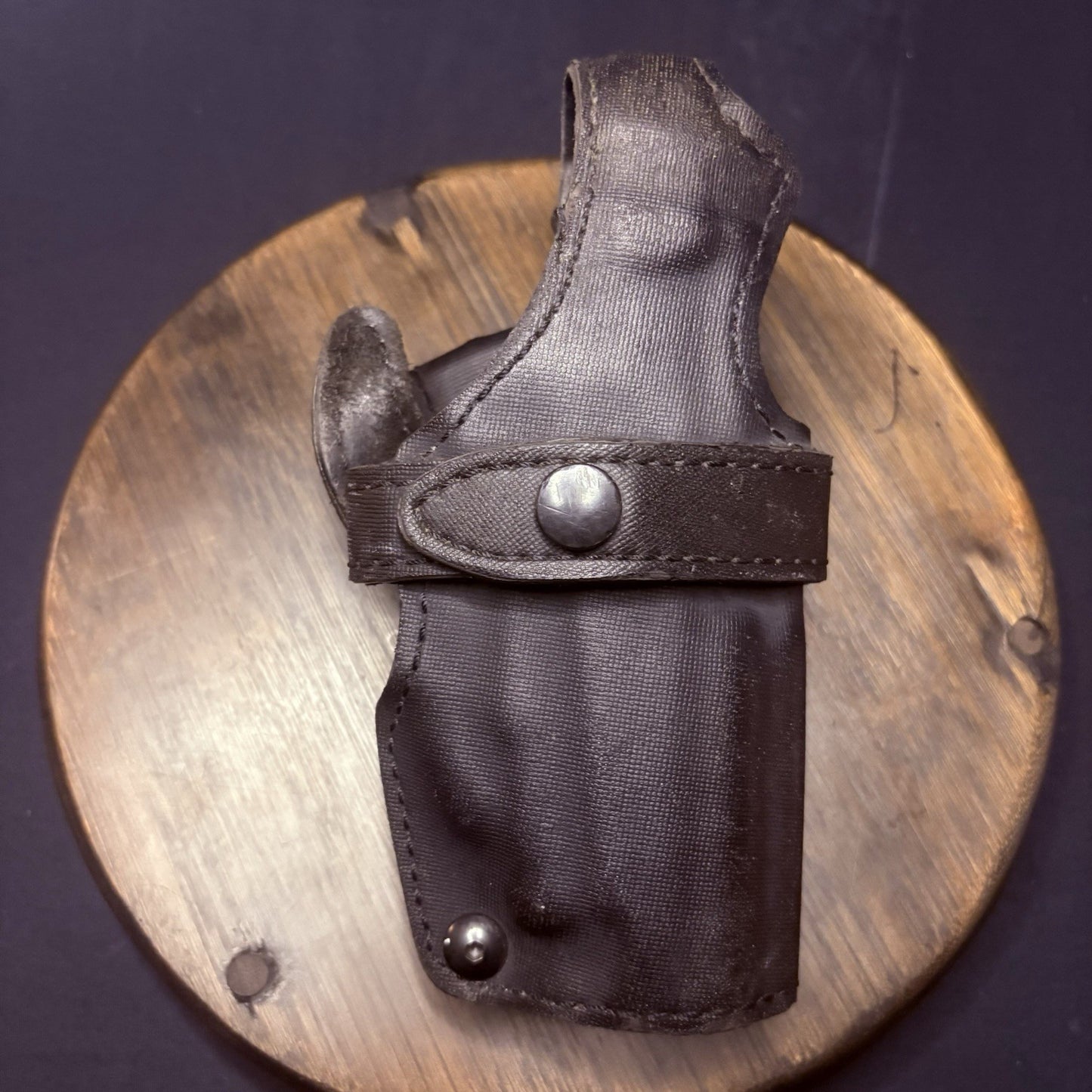 Safariland SIG P-229 Duty Holster 070-4387 Brass Retention Snap STX Tactical3