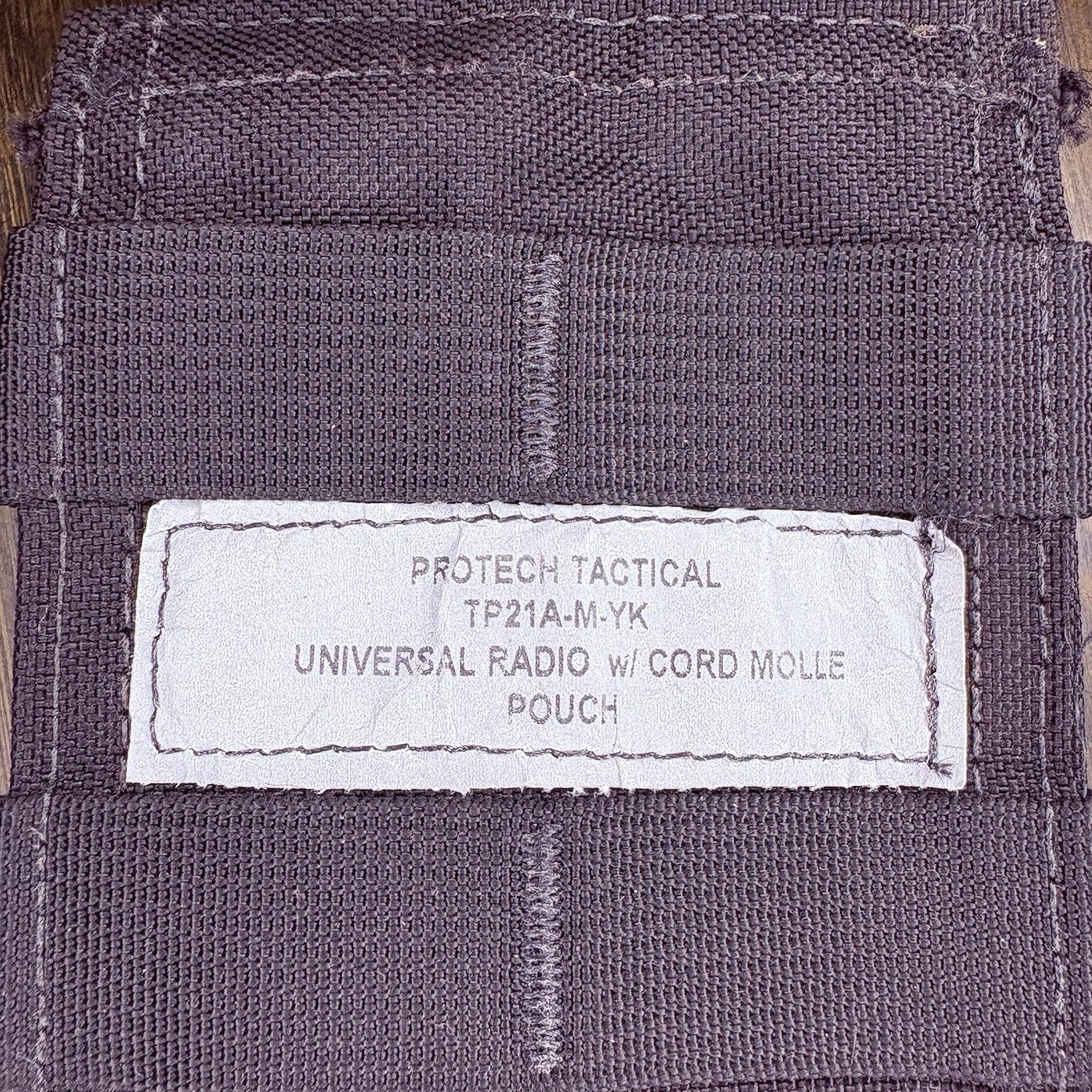 Safariland Protech TP21A Universal Radio Pouch with Bungee Closure Universal6