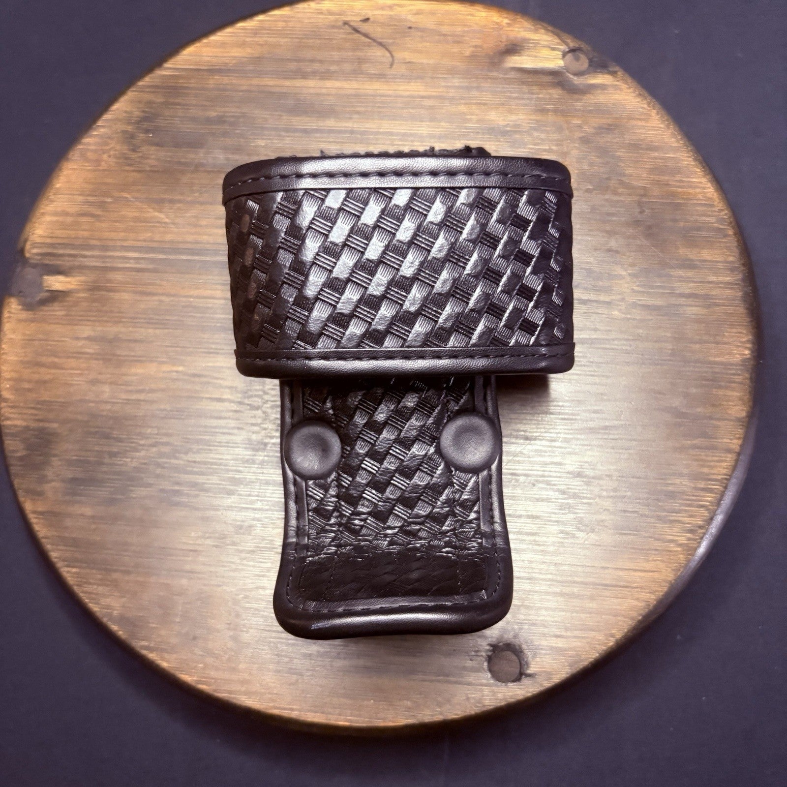 Bianchi Universal Radio Holder Model 7923 Size 1 Adjustable Basket Weave Leather0