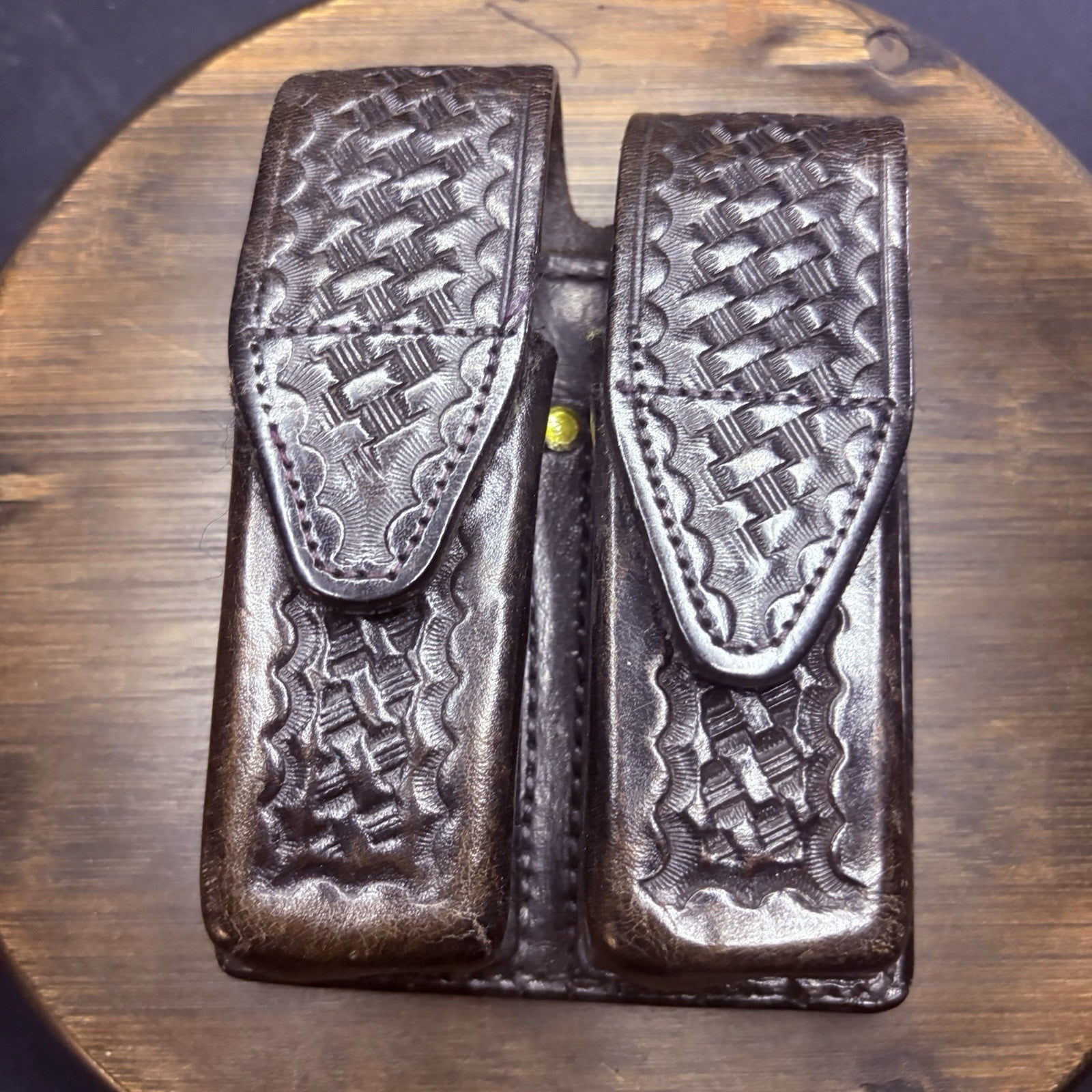 Gorgeous Tex Shoemaker GLOCK 21 Magazine Pouch Basketweave Leather (See Photos!)11