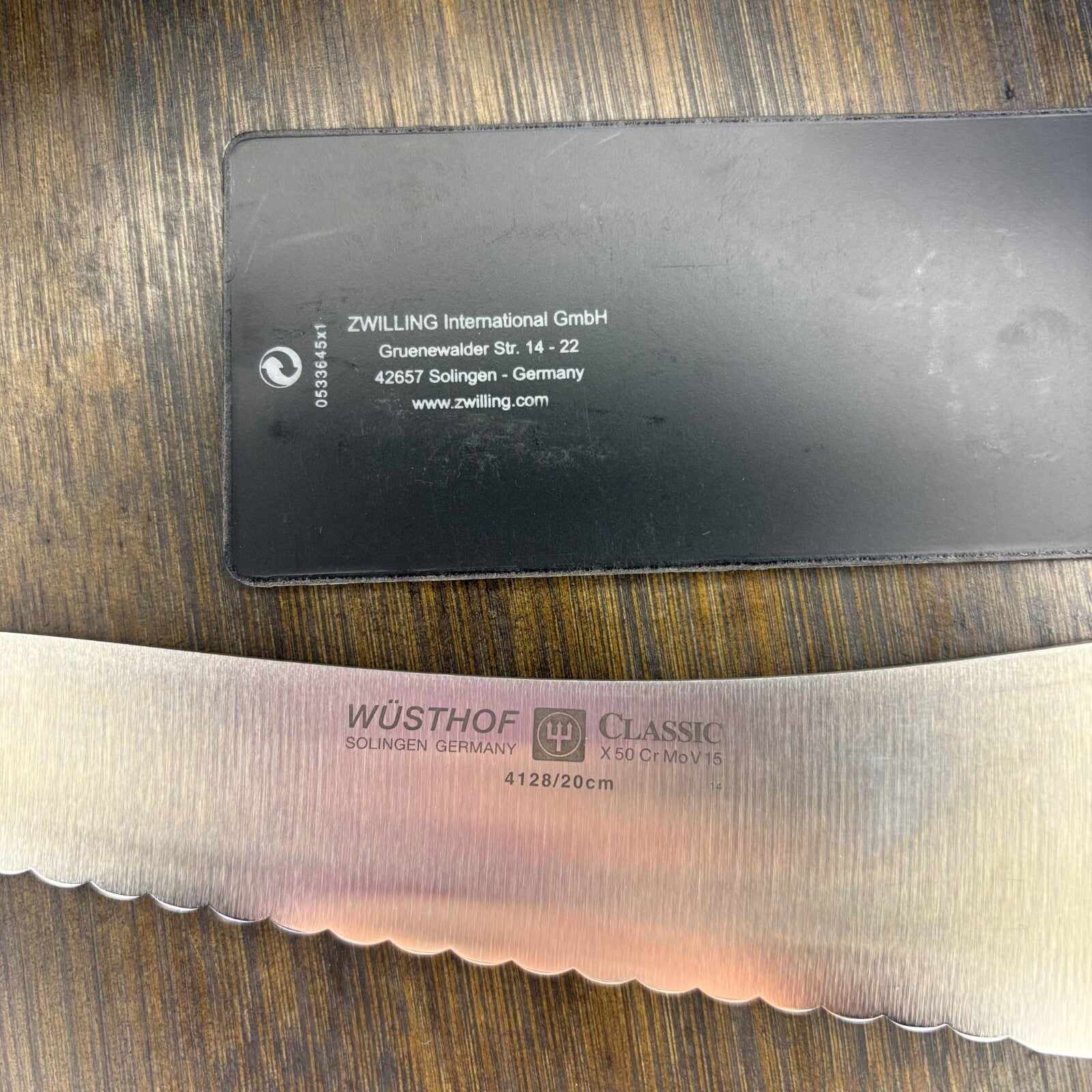 Wüsthof Classic 8 Inch Offset Deli Knife - 4128-73