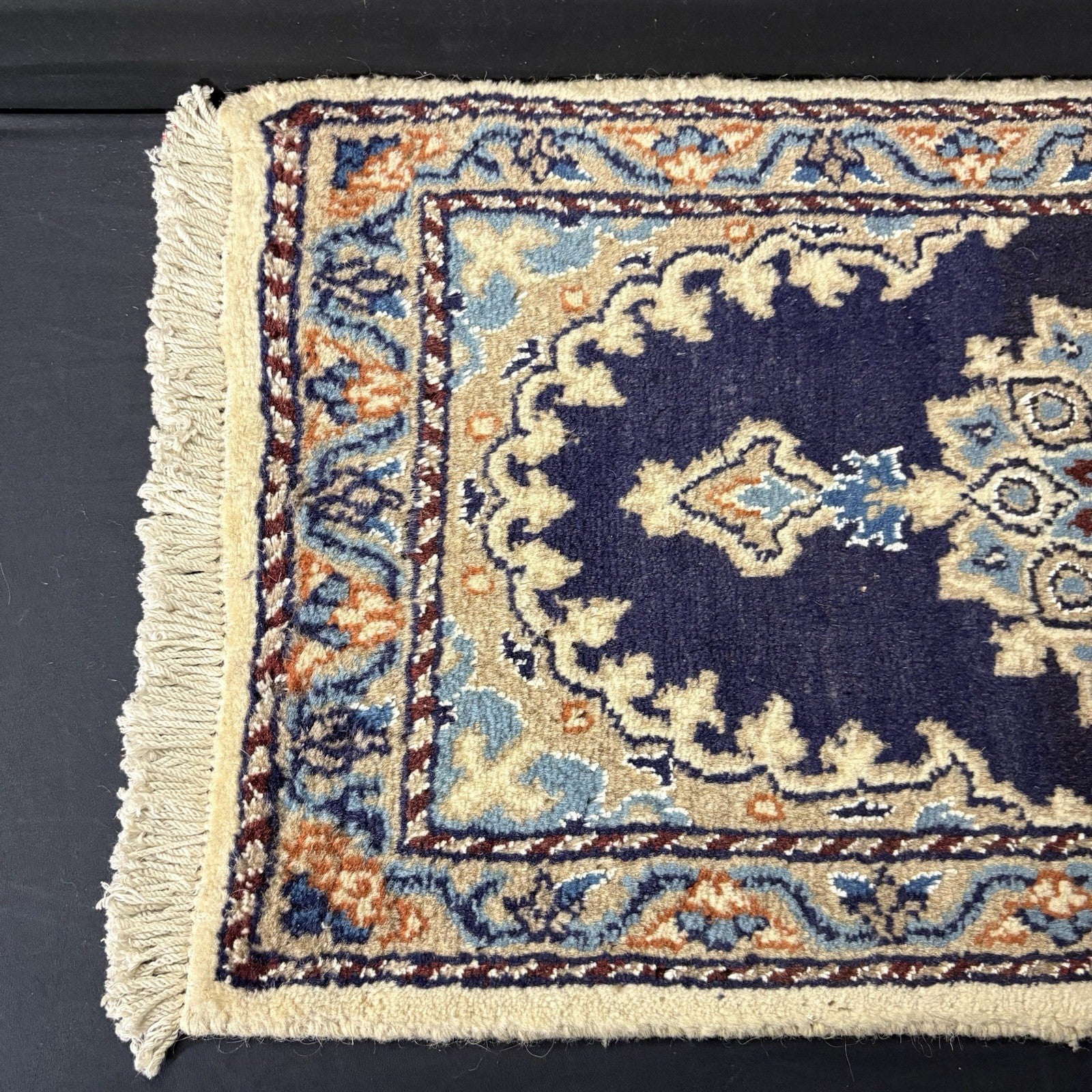 Persian Nain Rug Hand Knotted Blue Medallion 2'x1' or 26"x14" or 40cm X 60cm1