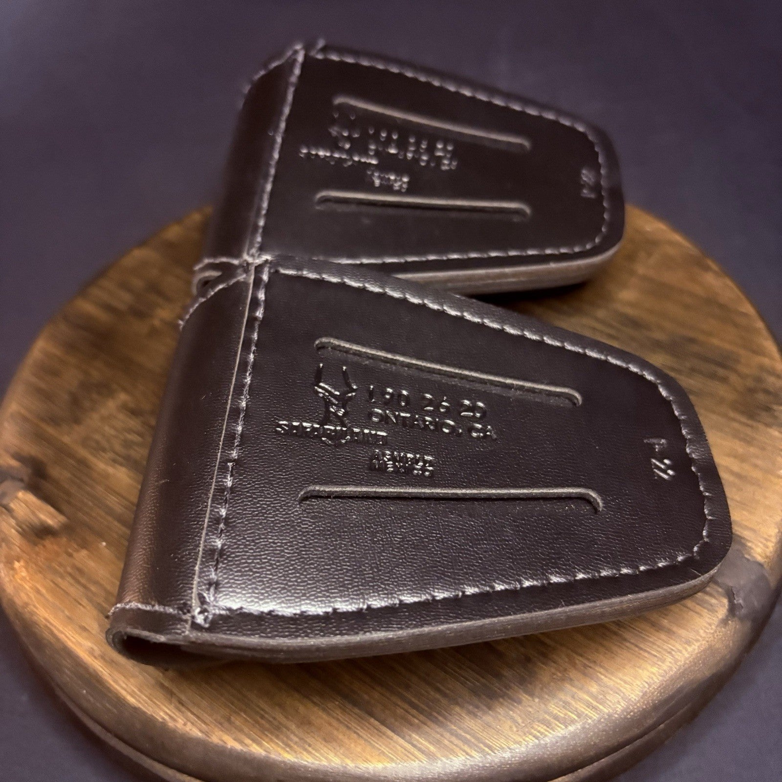 NEW Safariland 190 Handcuff Pouch (Set of 2) Plain Black Leather Black Snap8