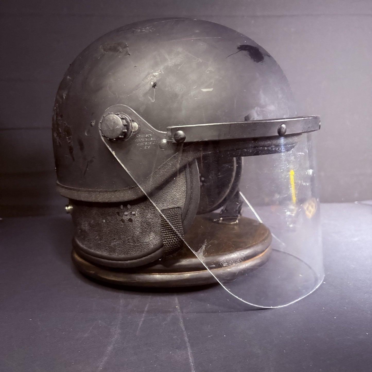 VTG Police Riot Helmet Black (Size Large) MADE IN USA w/ Removable Face Shield4