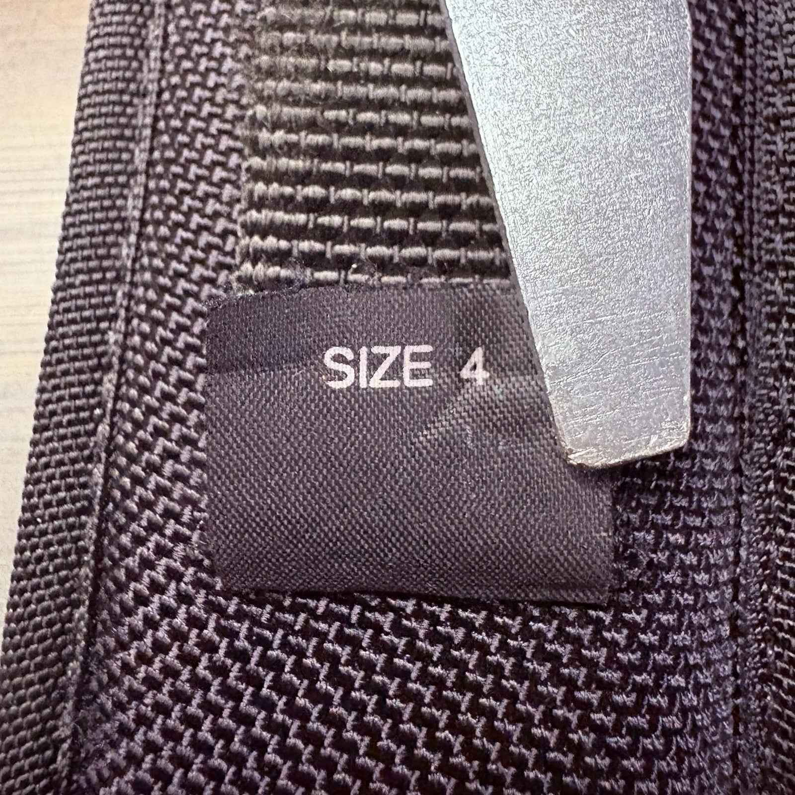 Bianchi Single Magazine Pouch Carrier Size 4 (10mm & .45 Double Stack)8