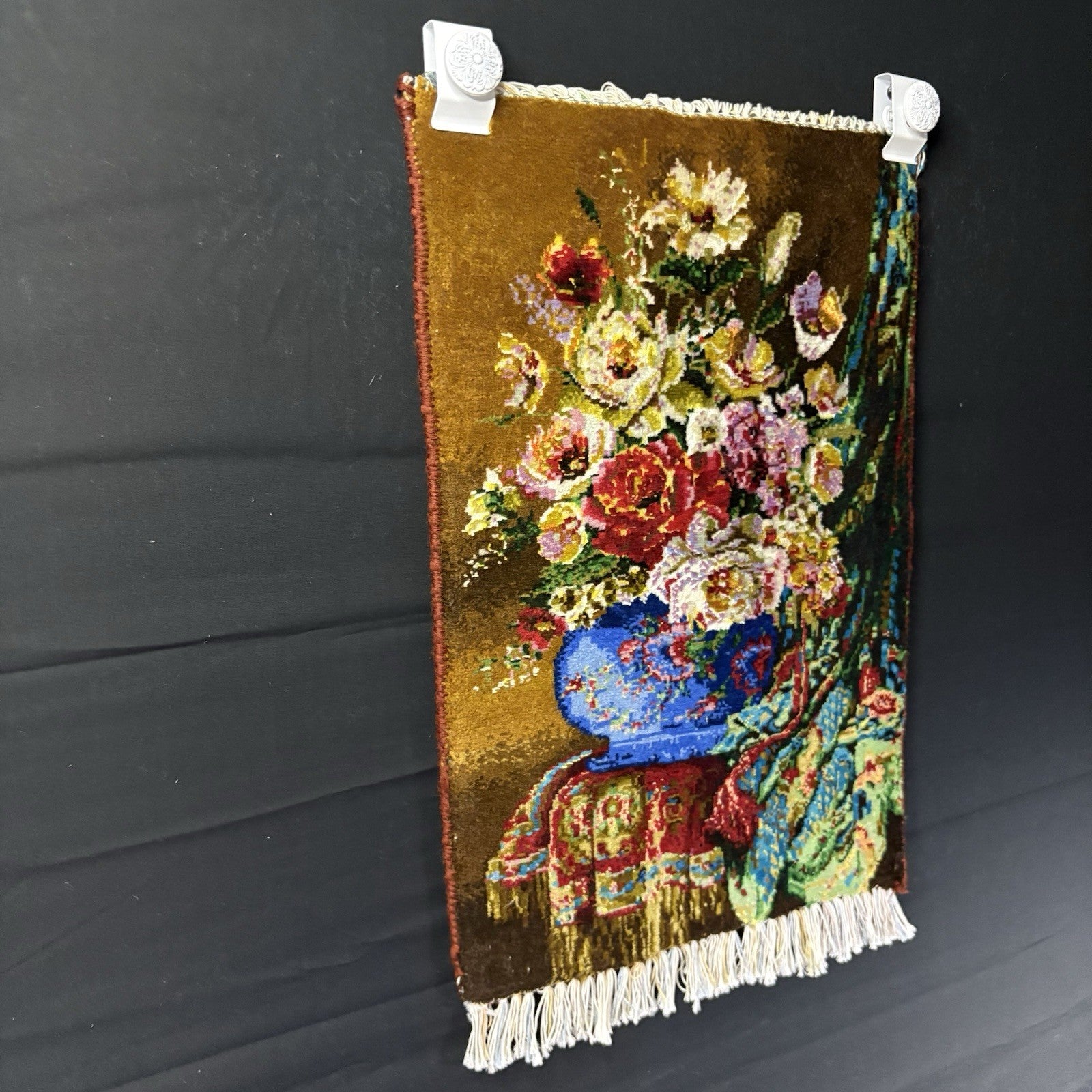 Persian Pictorial Rug Flower Hand Knotted 13”x19”, 33X48cm w/Rug Hangers3