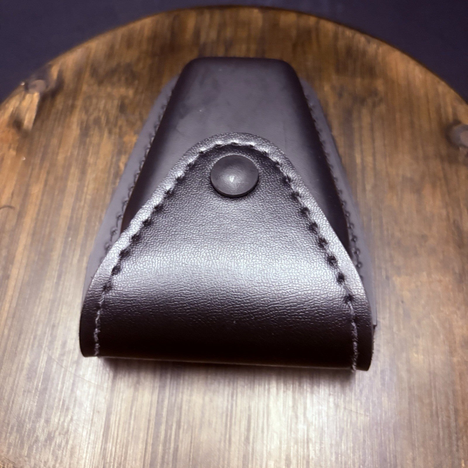 NEW Safariland 190 Handcuff Pouch Plain Black Leather Top Flap Black Snap6