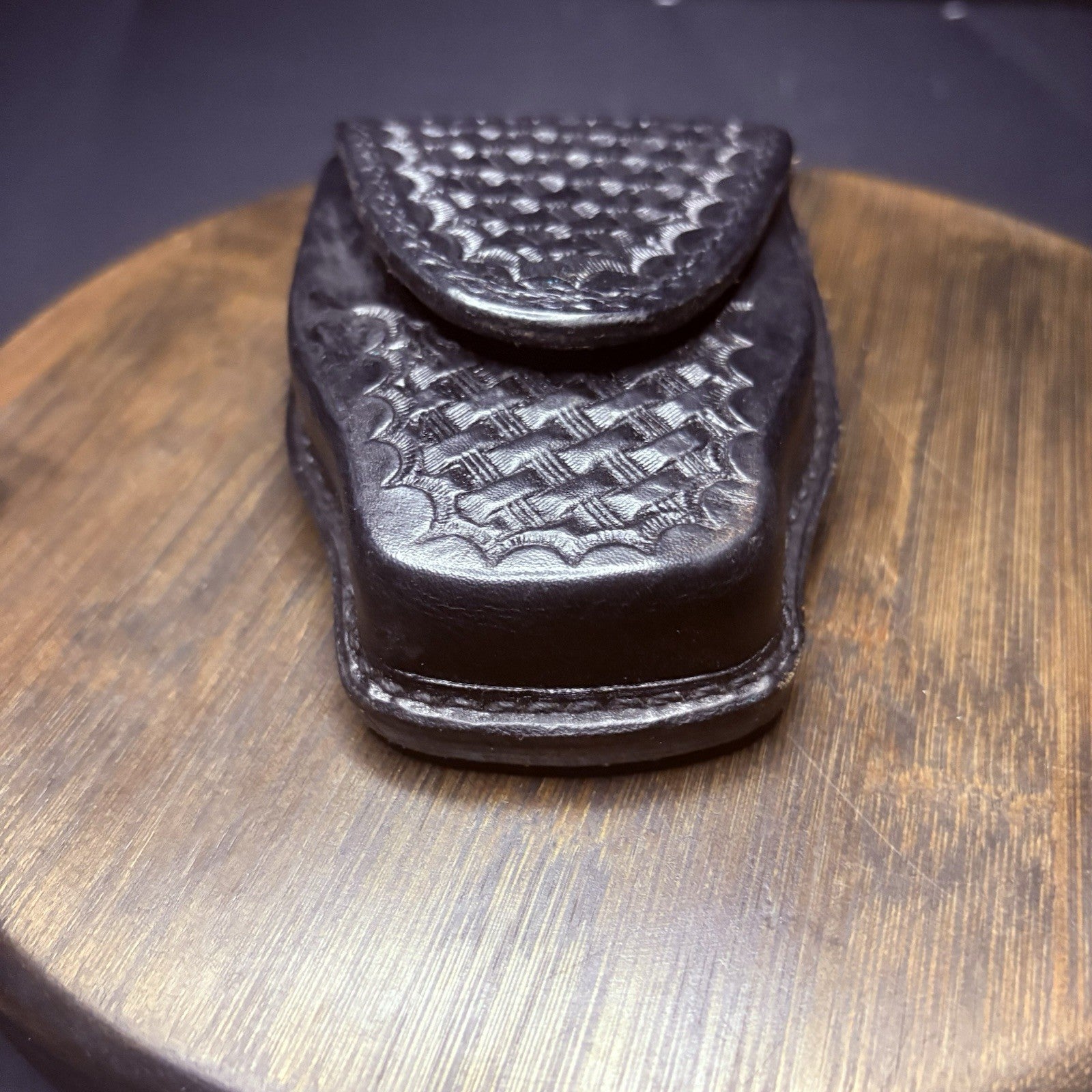 Tex Shoemaker Handcuff Case (204) Black Basket Leather Hidden Snap Chain/Hinge2