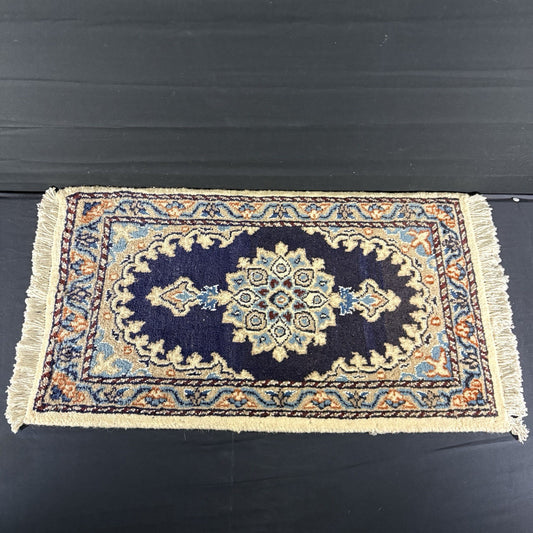 Persian Nain Rug Hand Knotted Blue Medallion 2'x1' or 26"x14" or 40cm X 60cm0