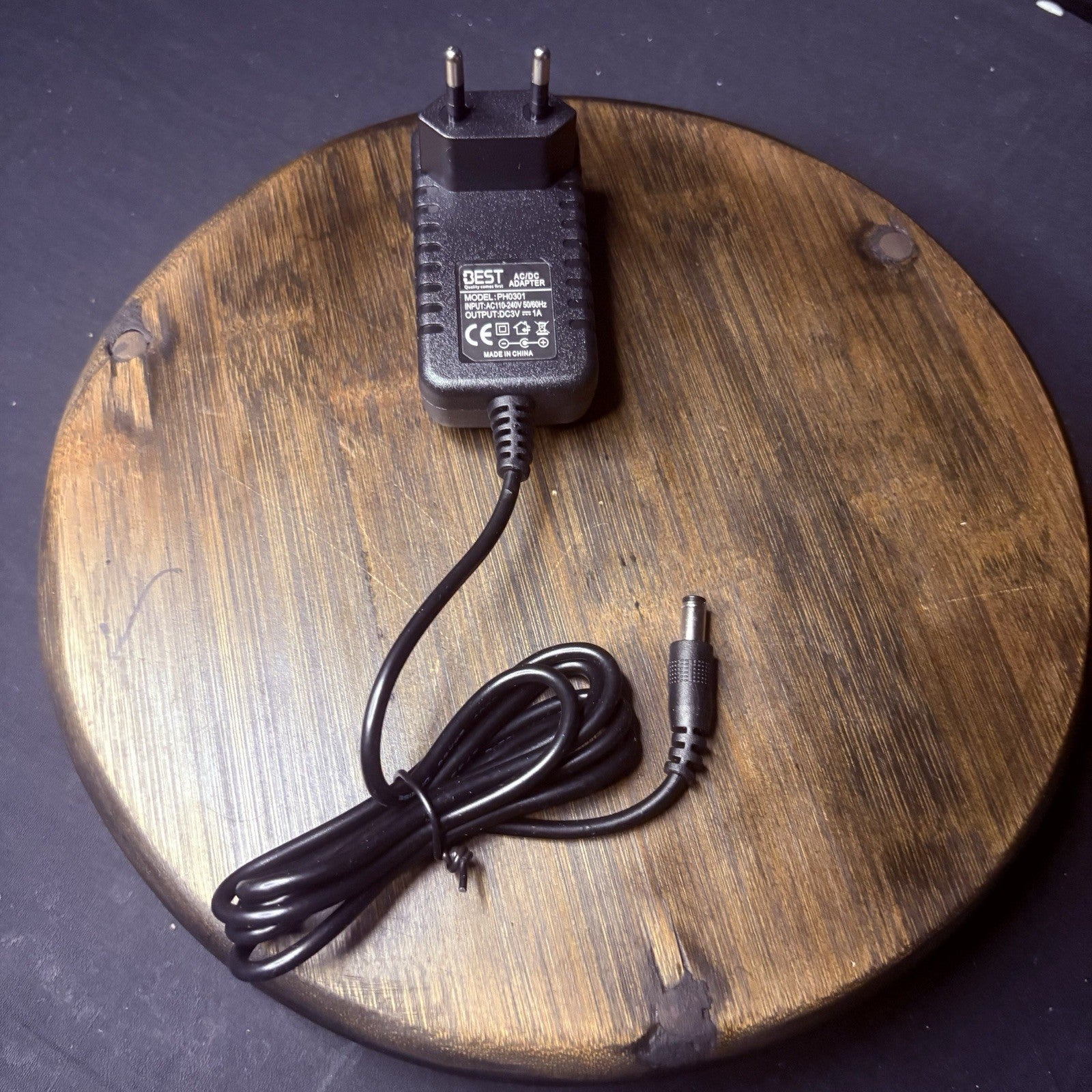 European Plug-In Charger, AC110-240V Input, DC3V Output, 1A Output Mo.PH03014