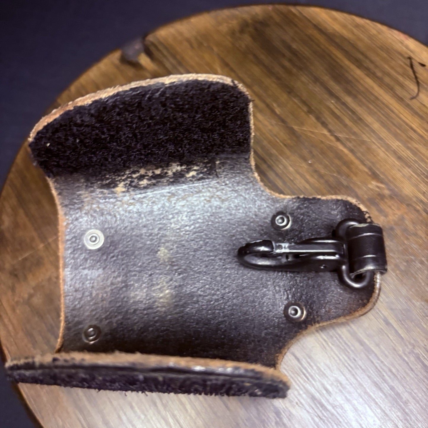 JS Leather Key Holder Basket Weave Quite Key Keeper With Clip8