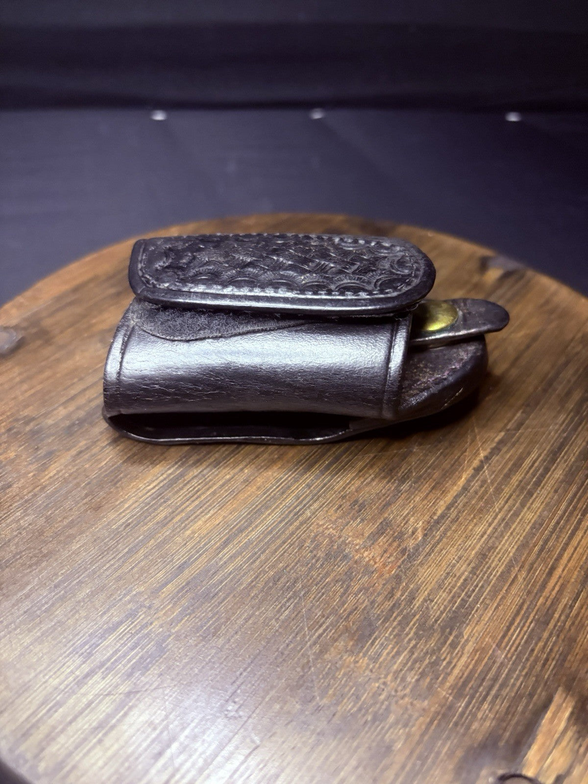 Silent Key Keeper Basket Weave Leather Holder Brass Snap5