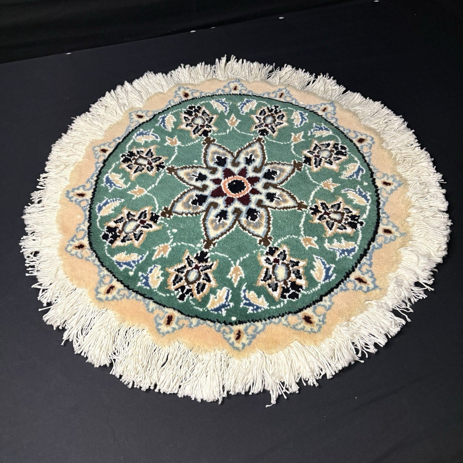 Round Rug Size 18”x18” Or 45cm Blue Medallion Hand Knotted Rug6