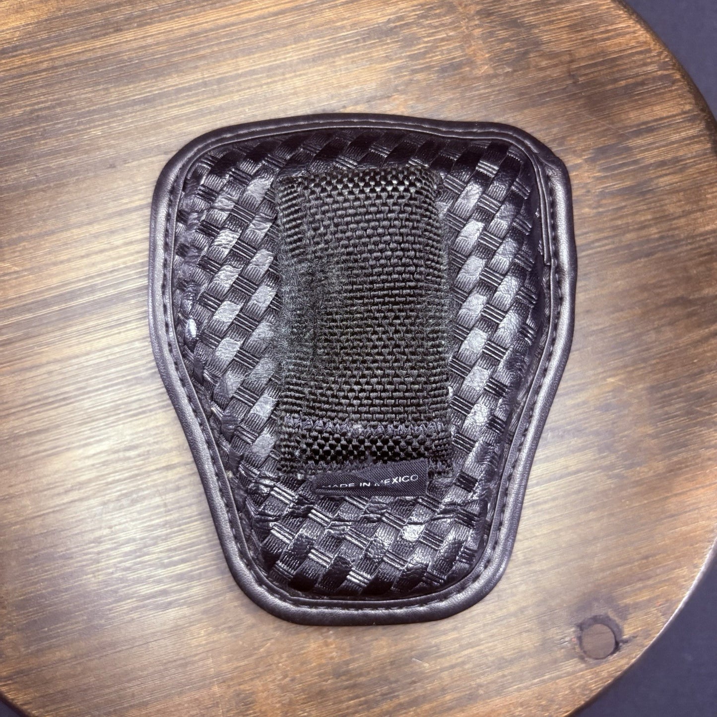 Bianchi Open Top Handcuff Case Model 7934 Accumold Basket Weave Finish Black4