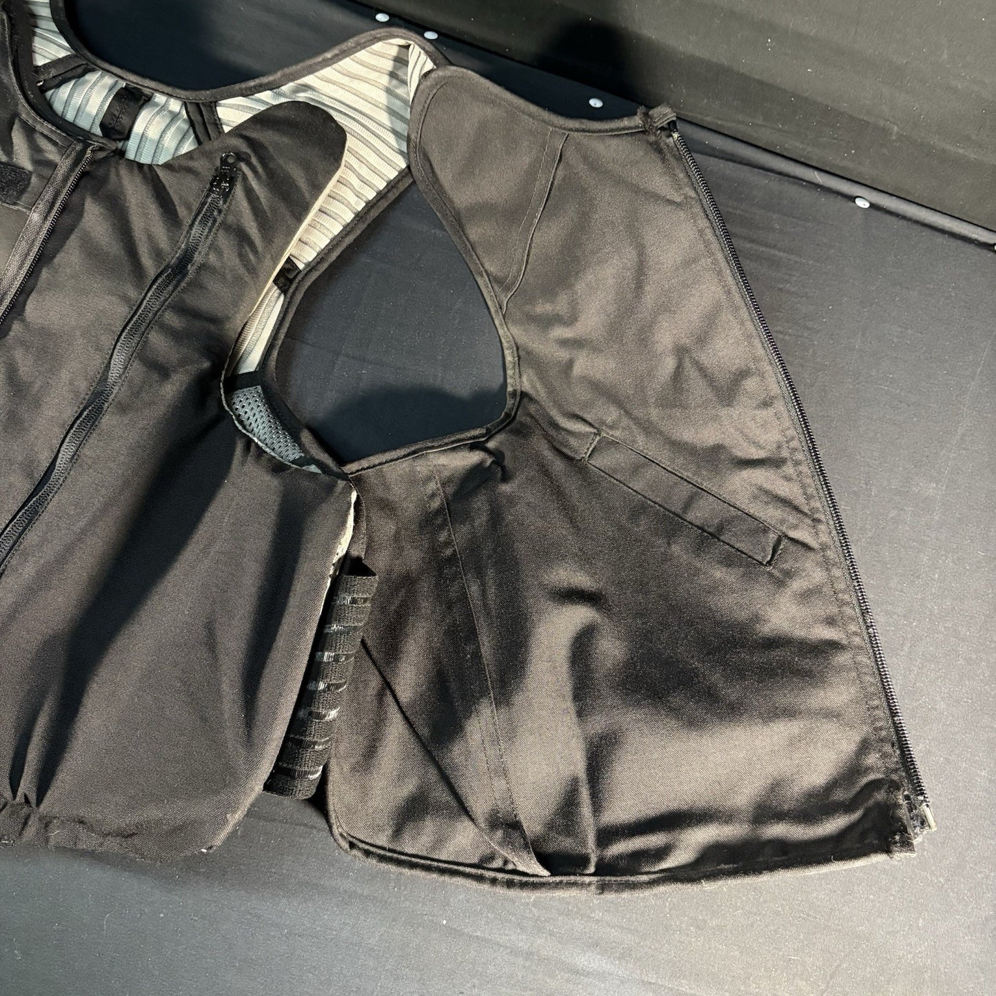 PB AXIIIA Level 3A(IIIA) Armor Size X-Large w/Safariland V1 Overt Carrier Vest12