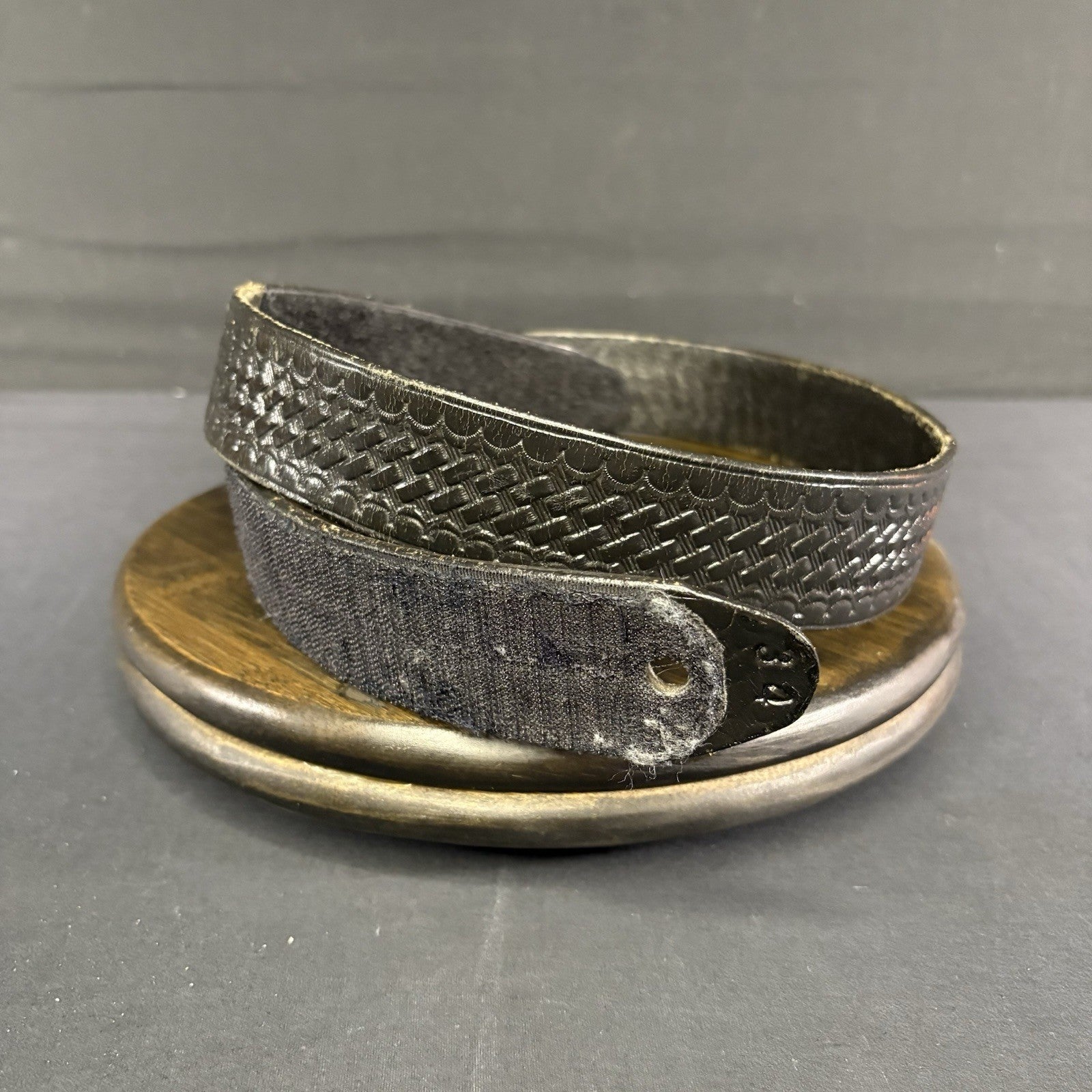 Bianchi  Buckless Duty Belt 34" Waist Black Basket Weave Leather1