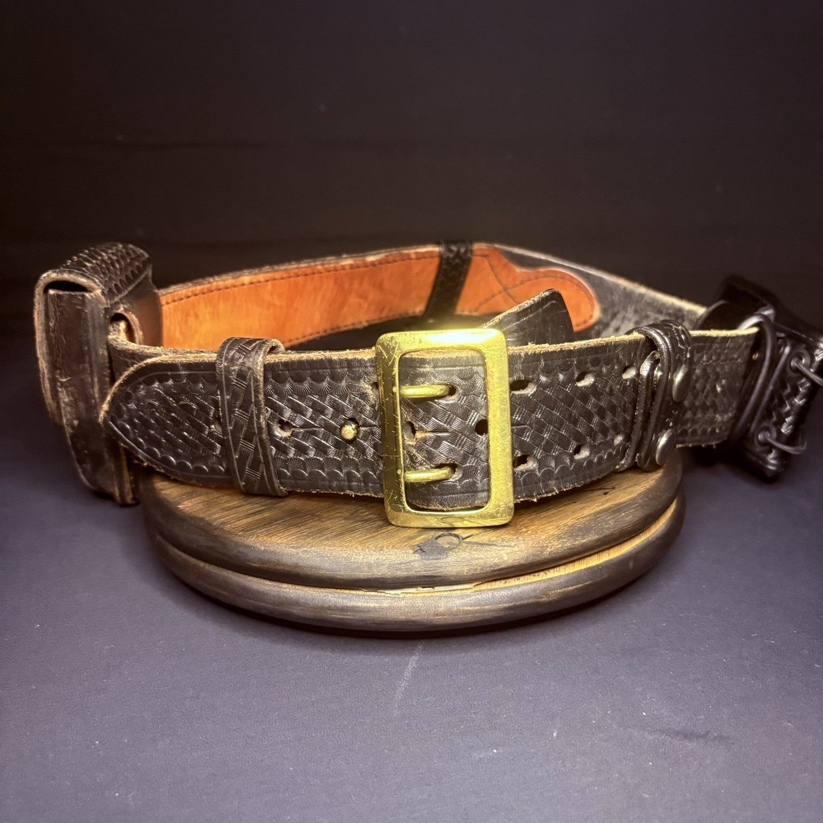 Aker Leather Duty Belt Size 36" w/Handcuff Case, Baton Ring, Radio Holster7