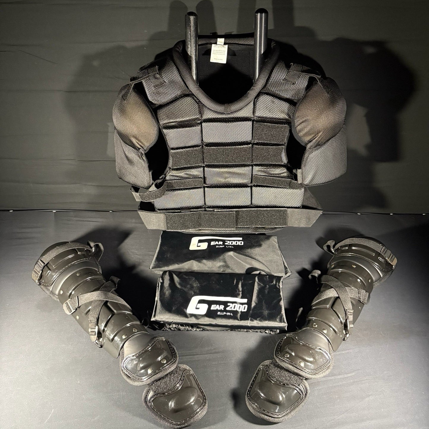 Riot Gear 2000 Tactical Vest And Riot Shin Guards0
