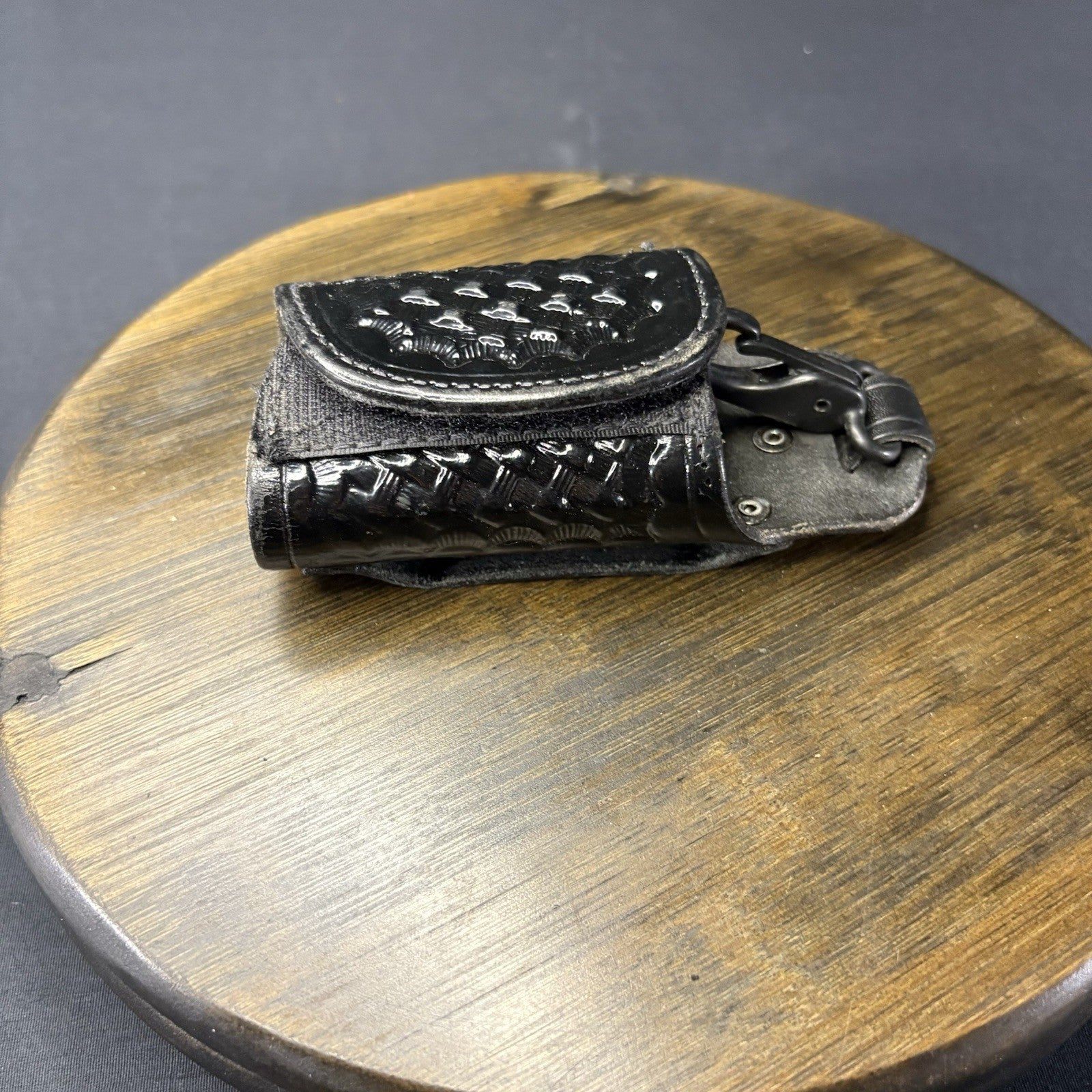 JS Leather Key Holder Basket Weave Quite Key Keeper With Clip2