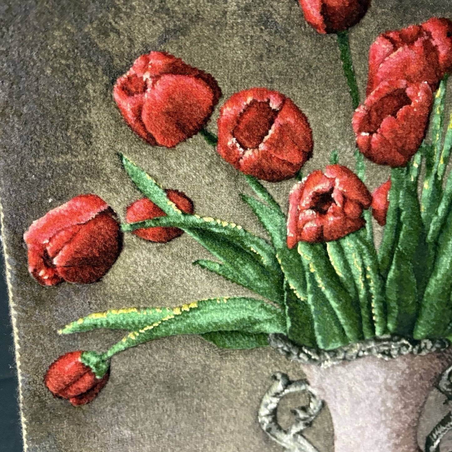 Pictorial Rug 3D Tulips Hand Knotted 27”x 20”  w/Rug Hangers9