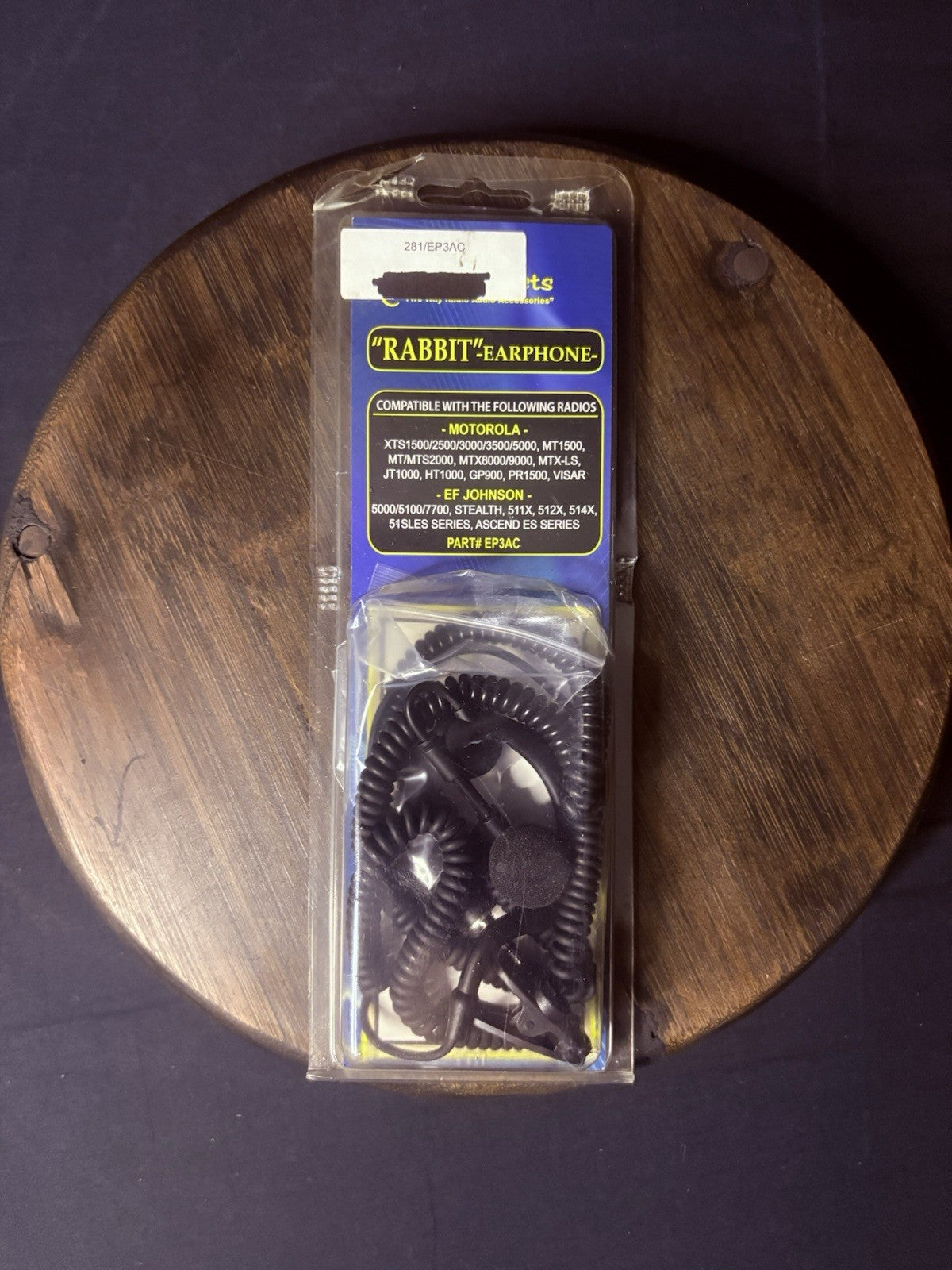 RABBIT 3.5mm Threaded Listen Only Police Earpiece for Motorola XTS Series Radios0