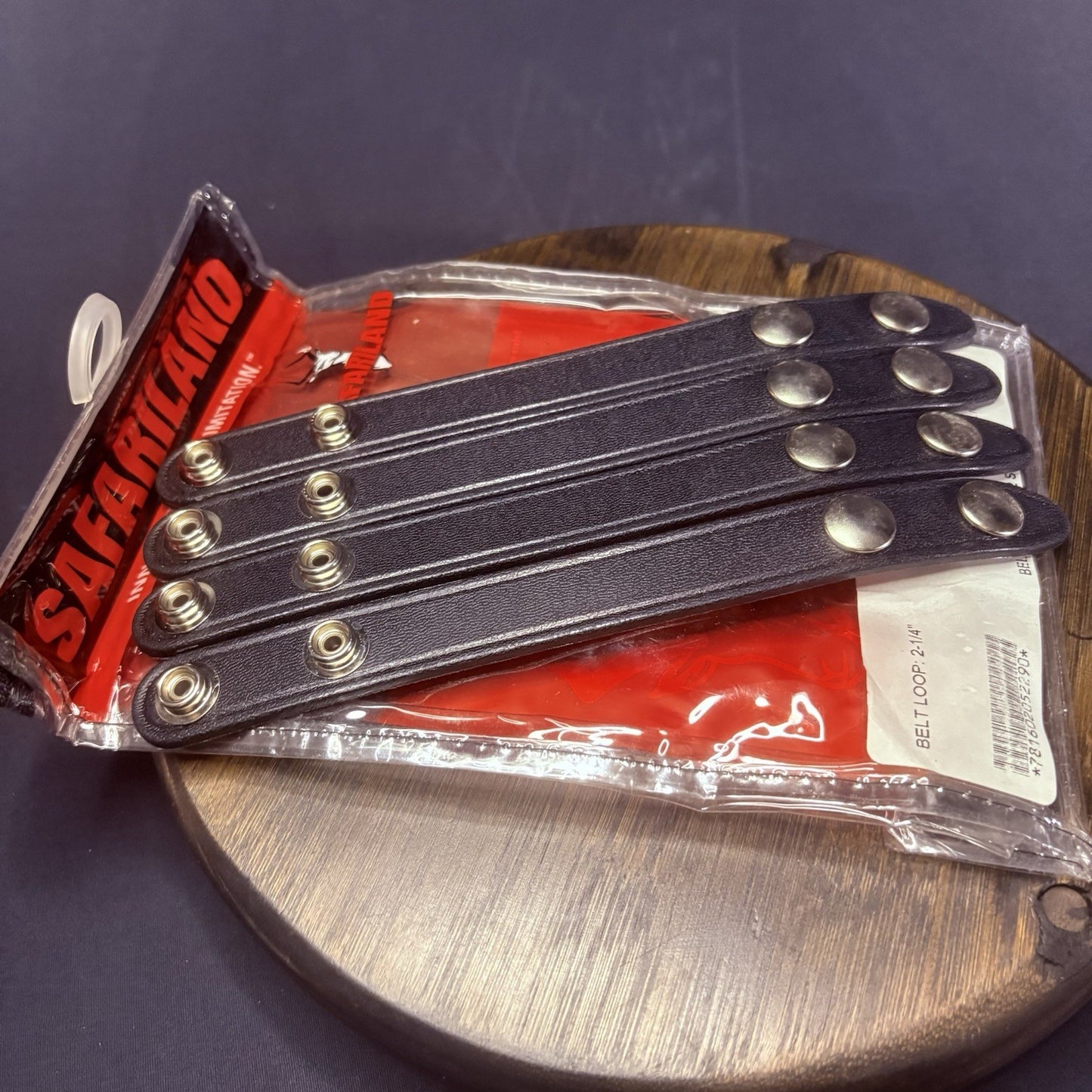 Safariland 65 Belt Keeper, Plain Black Leather for 2.25" Belt Chrome Snap 4 Pack8