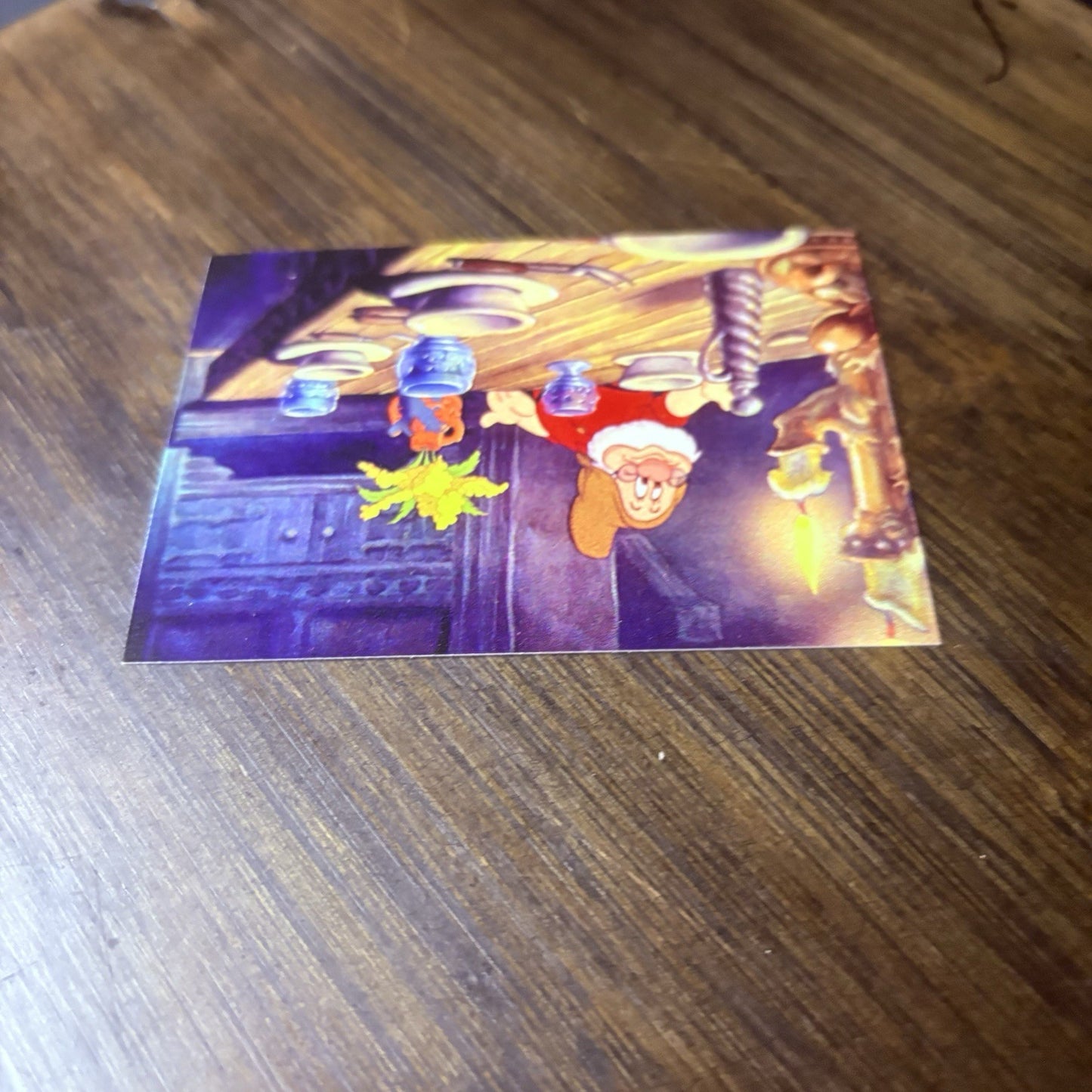 1993 Disney Snow White Trading Card #29 "The Whole Place is Clean" High Grade8