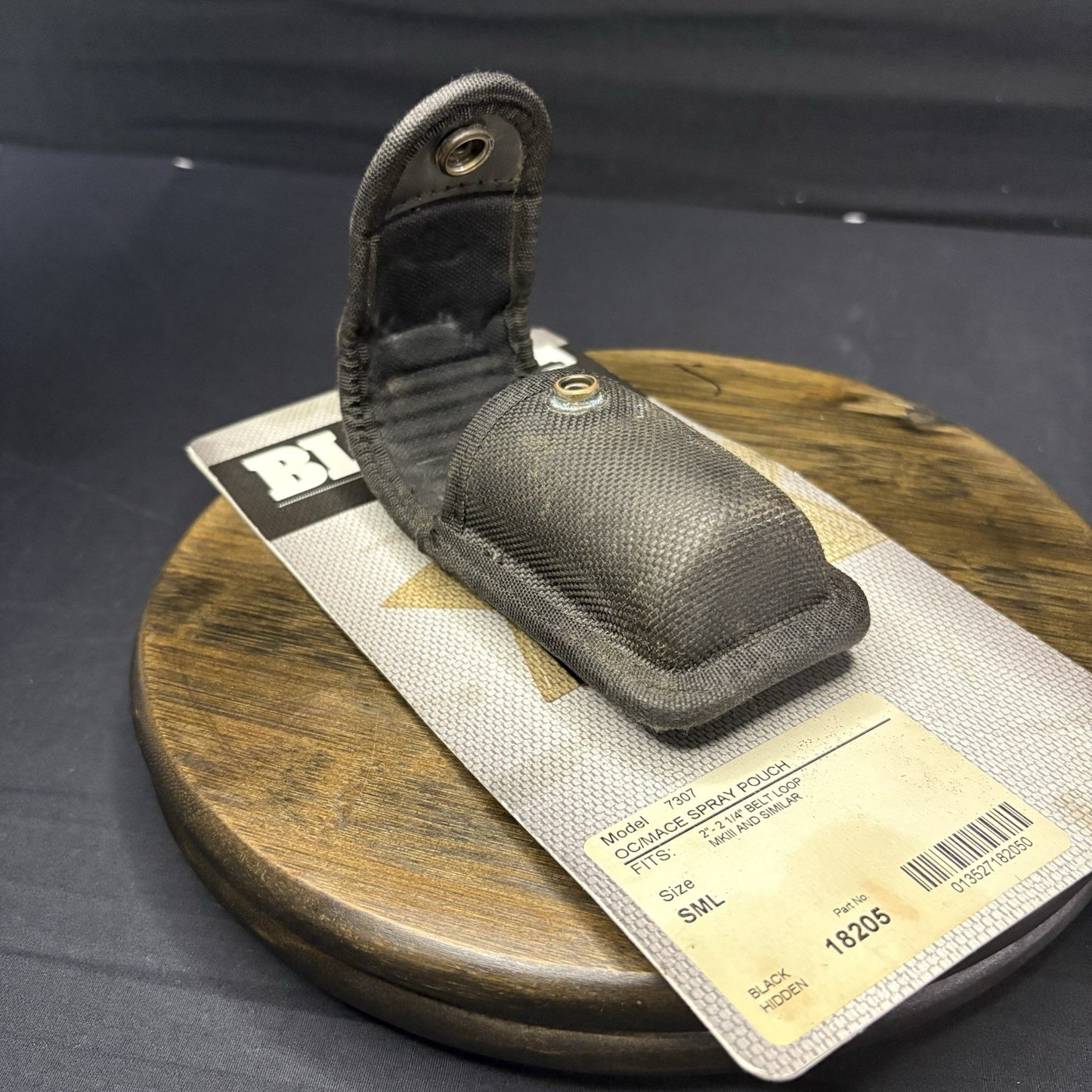 Bianchi  7307 Series AccuMold Mace/Pepper Spray Holder Small Black Hidden Snap3