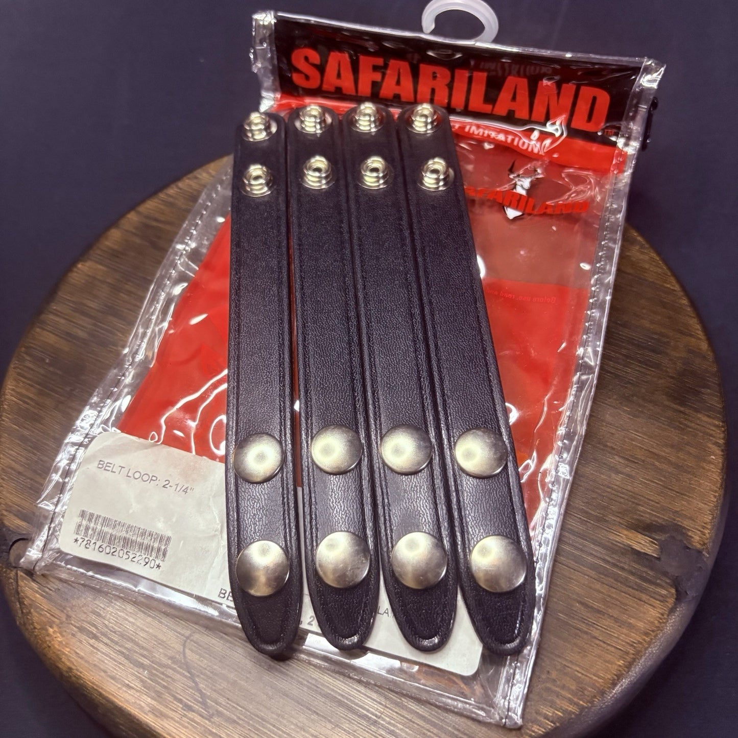 Safariland 65 Belt Keeper, Plain Black Leather for 2.25" Belt Chrome Snap 4 Pack7