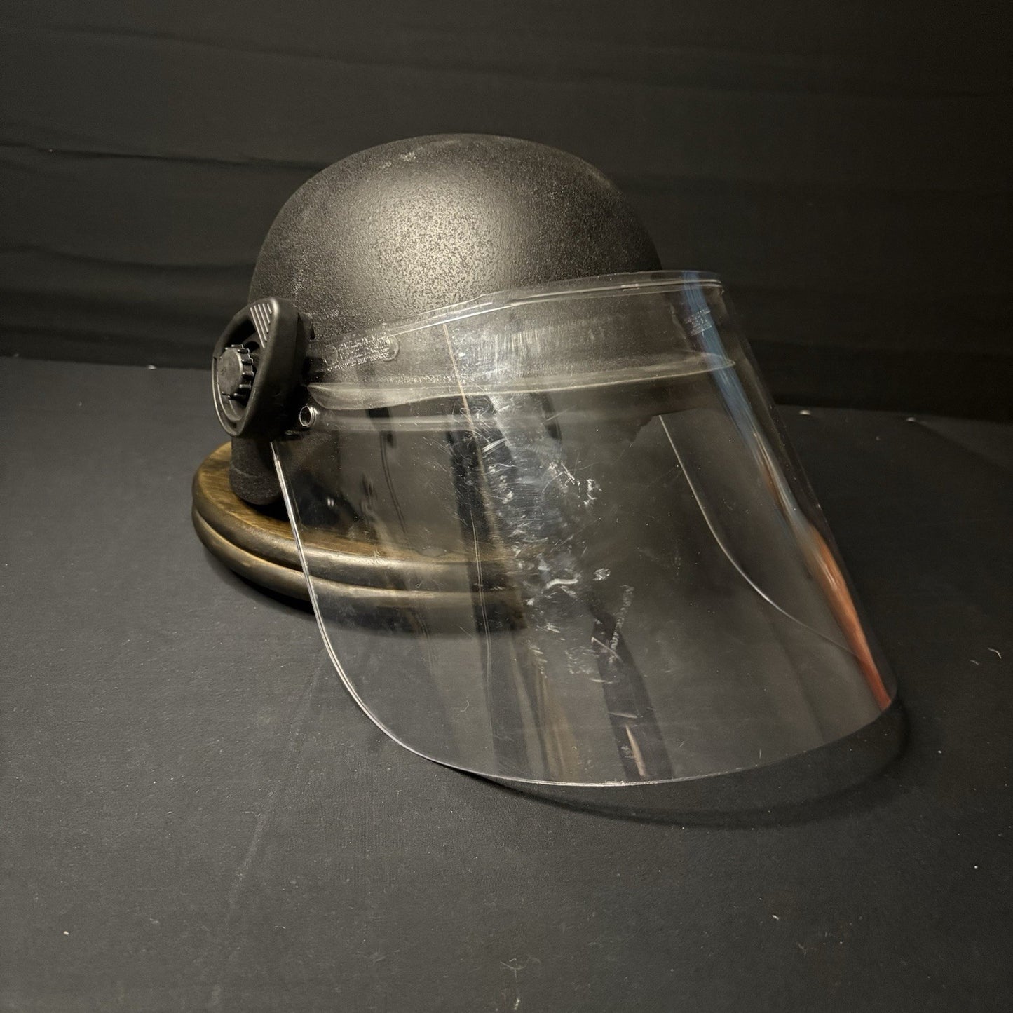 Protech Ballistic 3A(IIIA) Helmet Removable Face Shield Size Medium Bullet Proof7