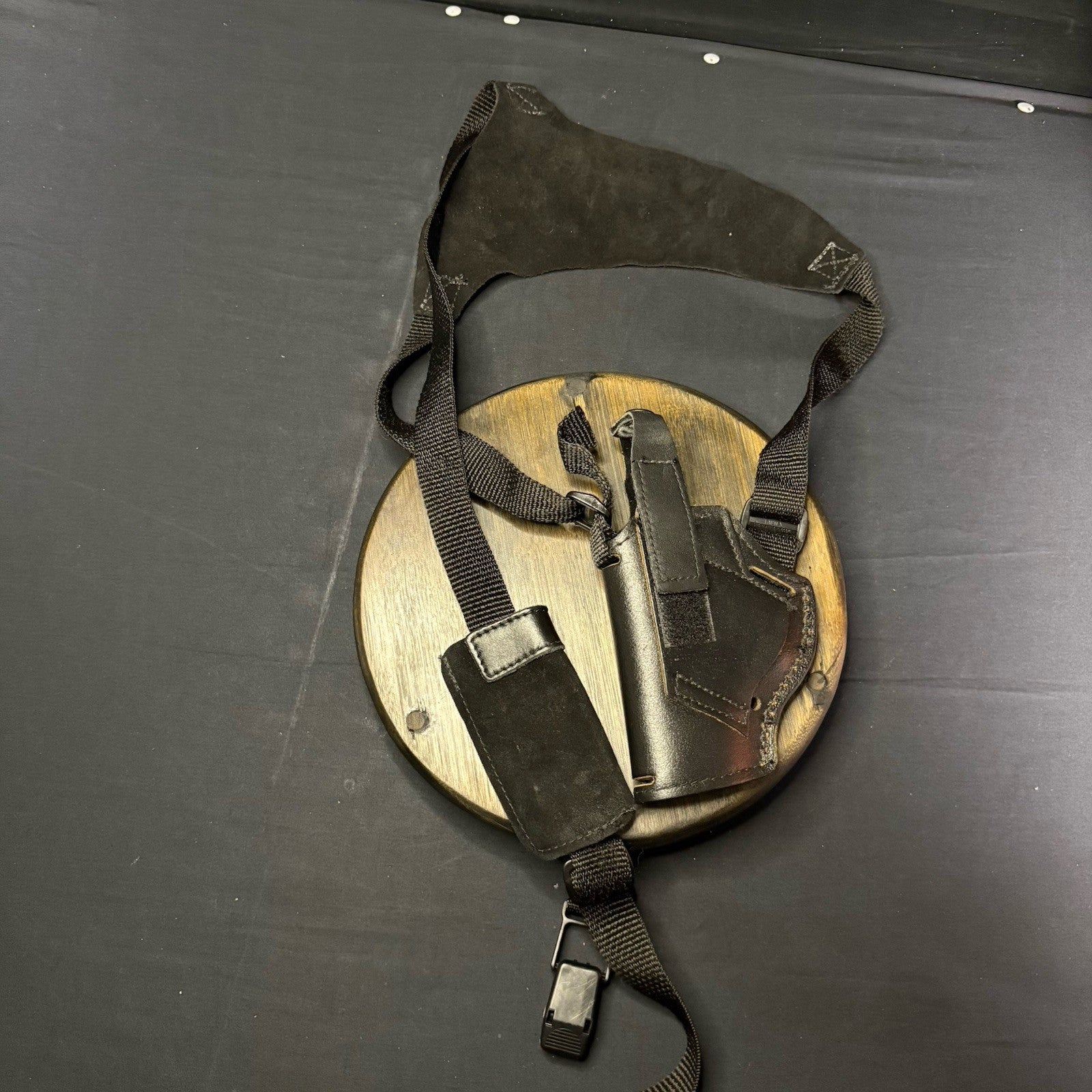 Universal Leather Shoulder Holster LH/RH With Extra Magazine Pouch8