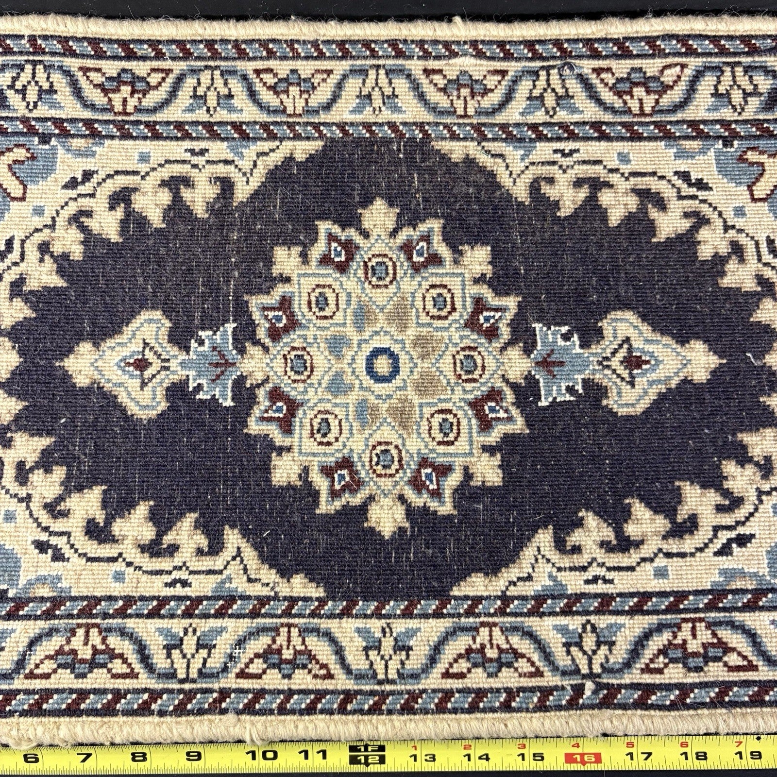 Rug Hand Knotted Medallion Rug 24x15" 40X60cm 132KPSI Semi-Antique6