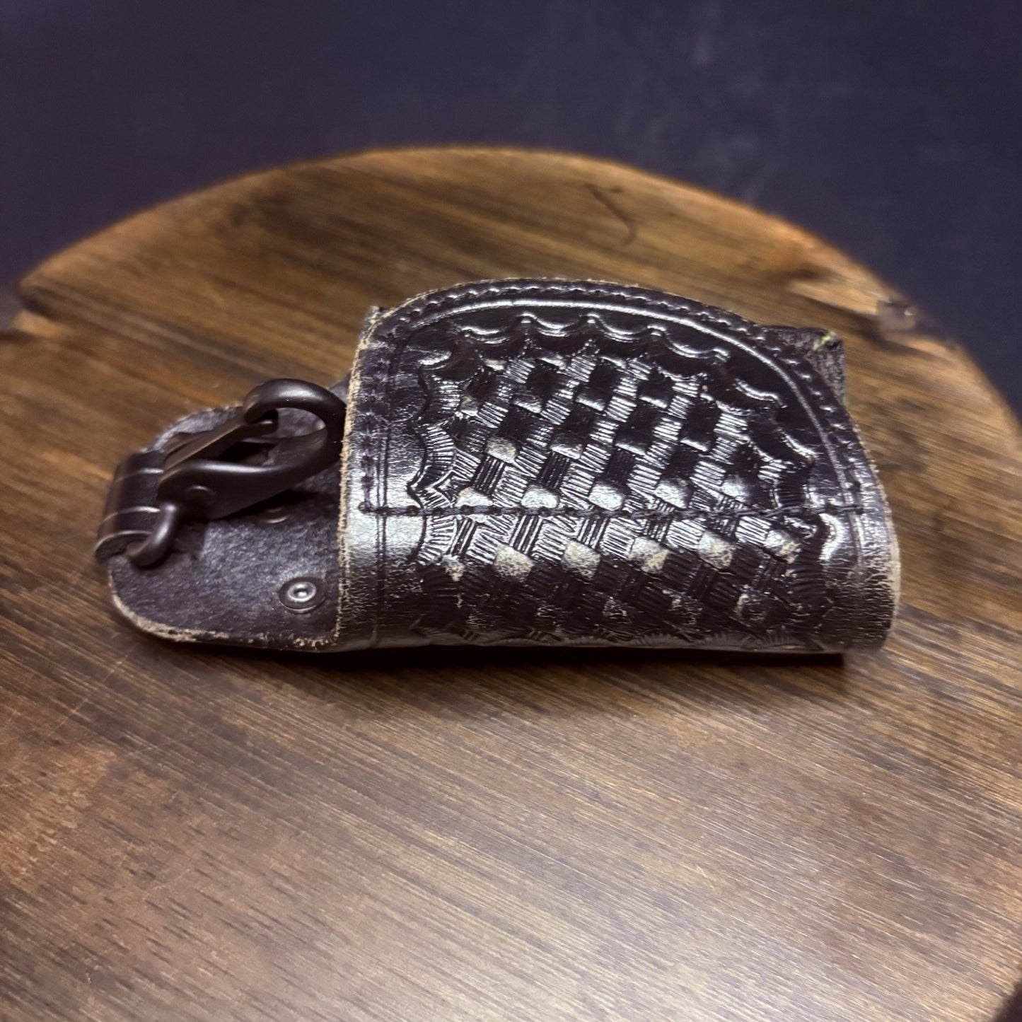 JS Leather Silent Key Keeper Basket Weave Leather Holder3