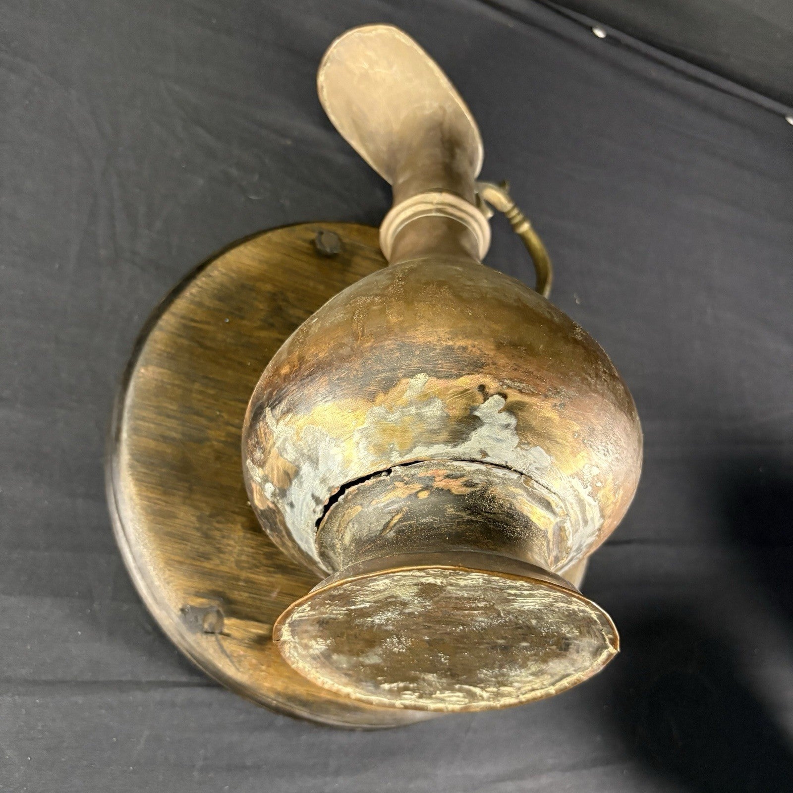 Antique Arabic Pitcher w/ Cups Middle Eastern Hand Hammered Brass Early 1900s8