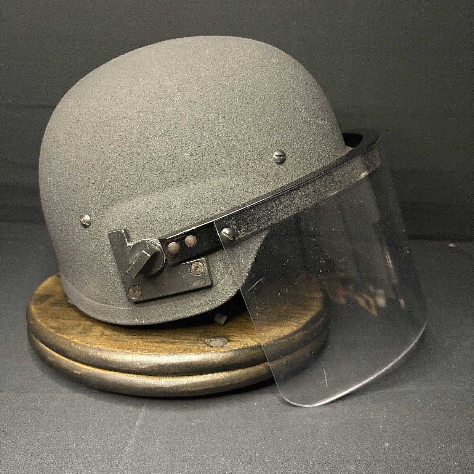 Ballistic IIIA Helmet w/ Removable Face Shield USA Made Size Medium Bullet Proof0