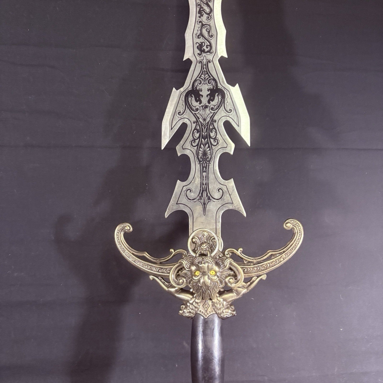 4-Headed Lion Sword 41" Beautifully Etched Blade w/ Rings For Hanging6