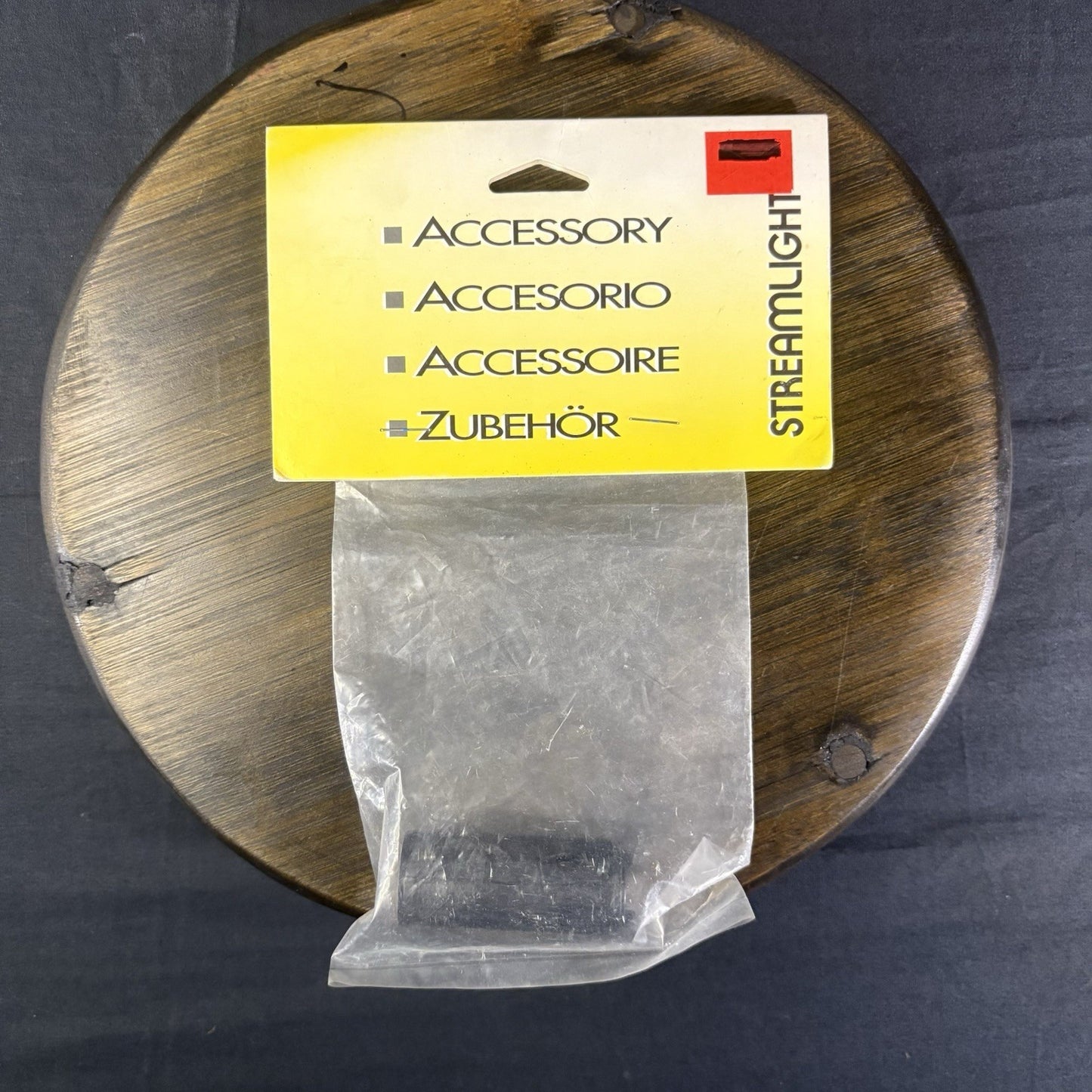 Streamlight Trident Flashlight Battery Clip 61001 Holds 3 AAA Batteries0