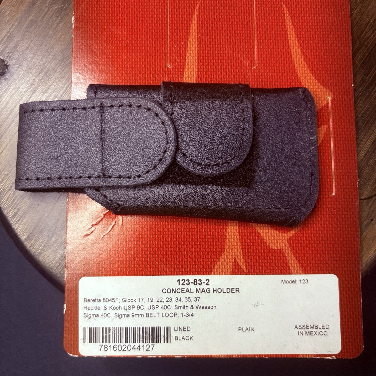 Safariland 123 Horizontal Single Magazine Holder Leather GLOCK 17, Beretta, S&W6