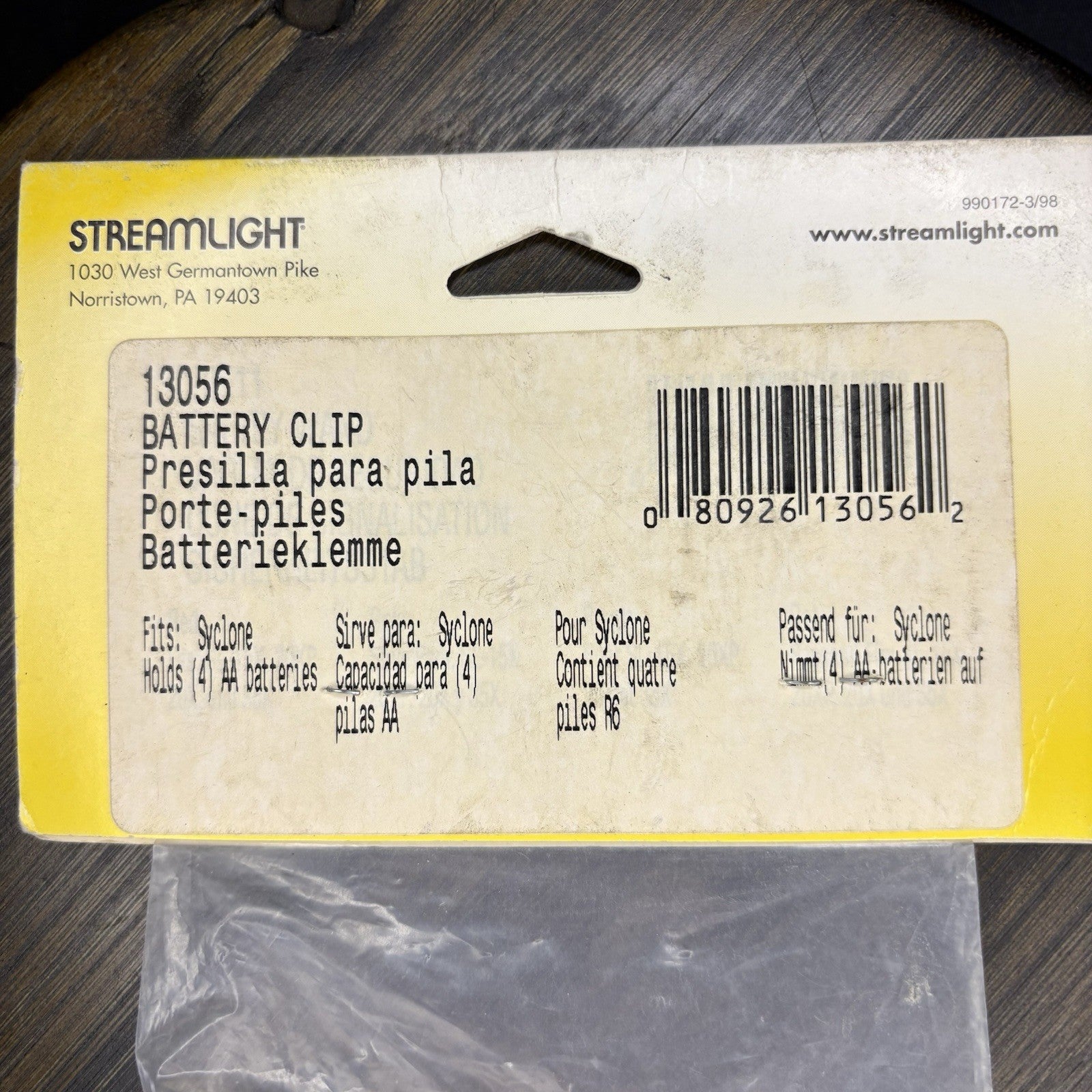 Streamlight Syclone Flashlight Battery Clip 13056 Holds 4 AA Batteries1