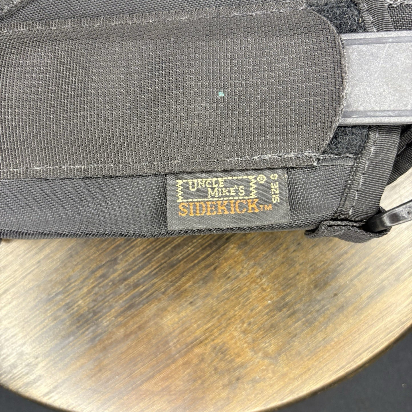 Uncle Mikes Shoulder Holster For 2-3" Barrel Small/Medium Double Action Revolver5