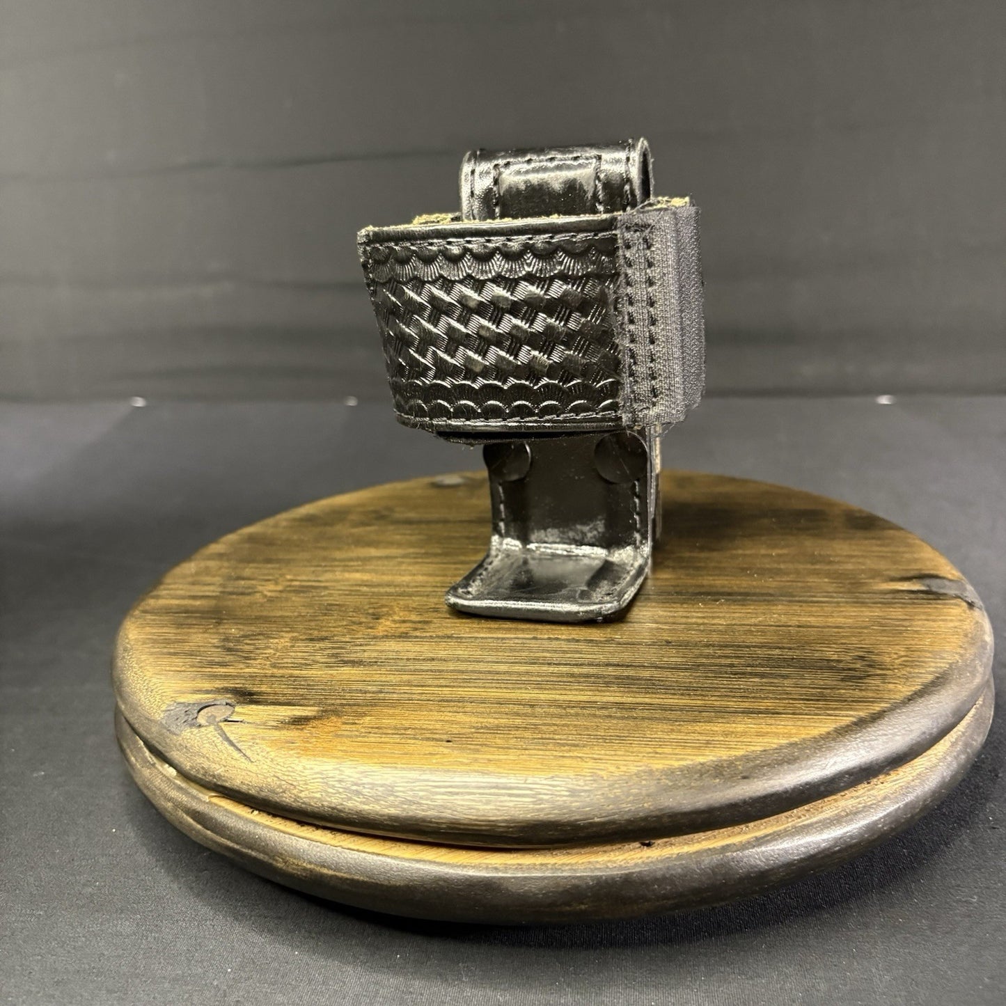 Aker Universal Radio Holder, 588U Basket Weave Leather0