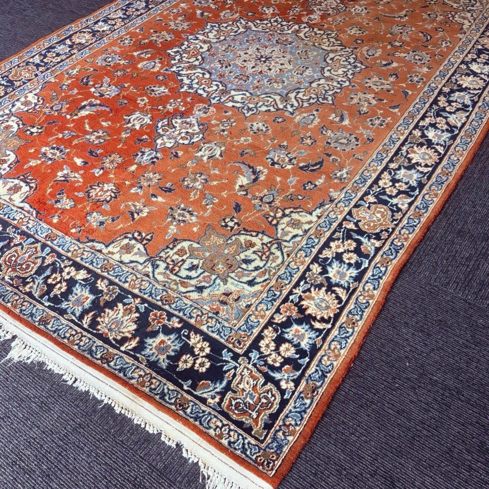 Semi-Antique Hand Knotted Rug 5x7 Medallion 324KPSI Estate Find 1970s Floral Rug3