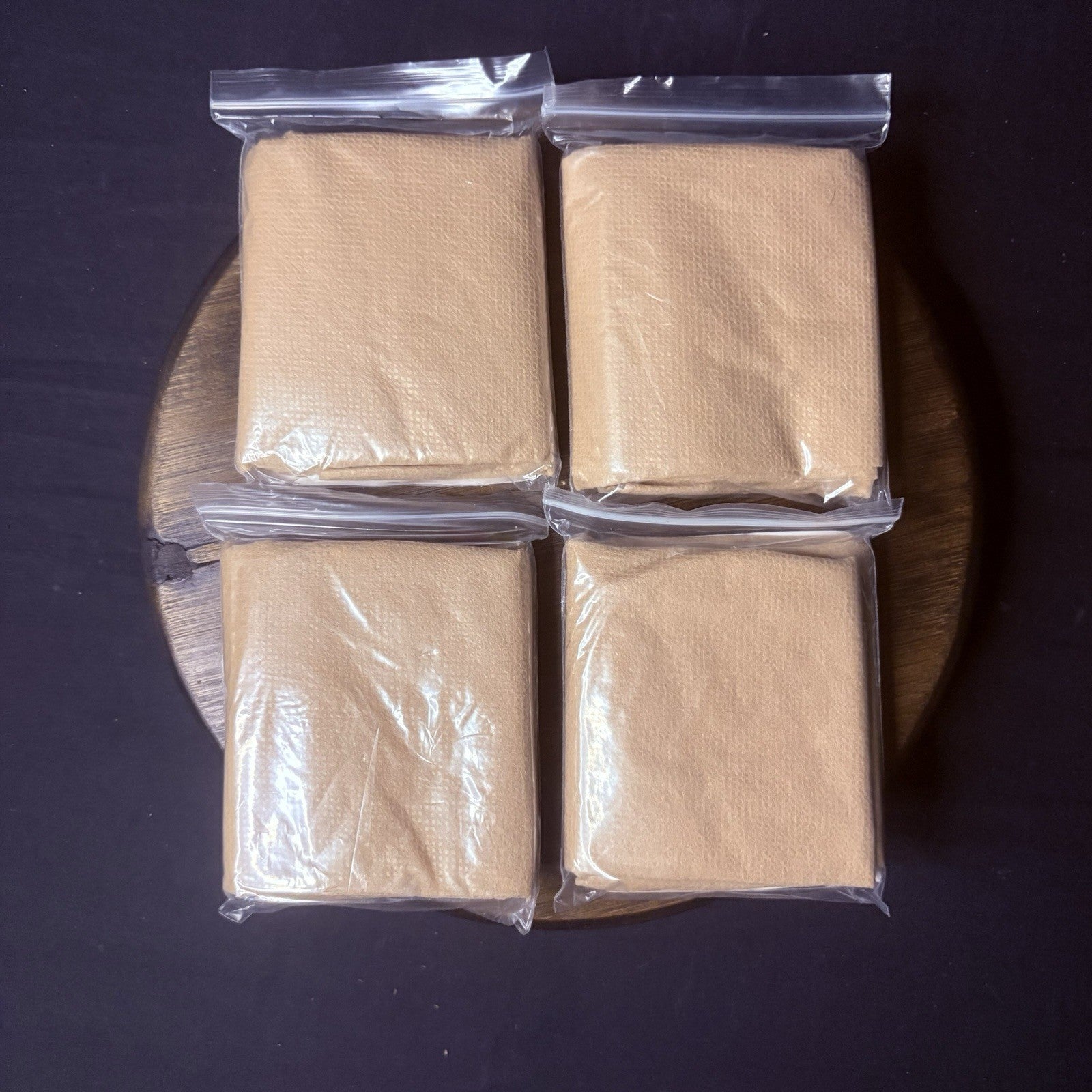 E+R Trianglar Bandage Pack of 4, (40"x56")1