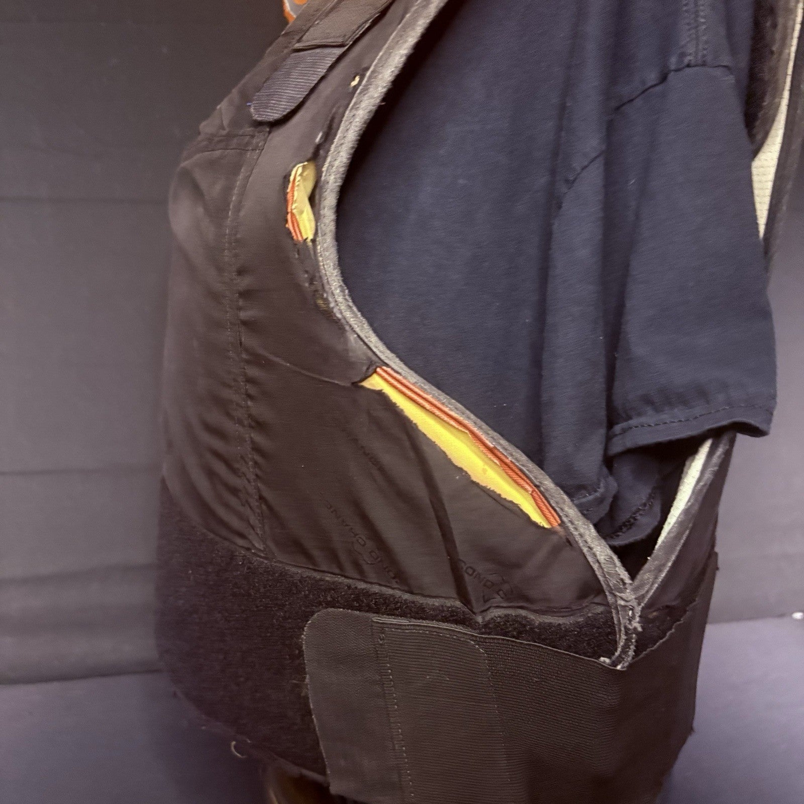 Second Chance 3A Bullet Proof Vest Size Medium Concealable IIIA Ballistic Vest3