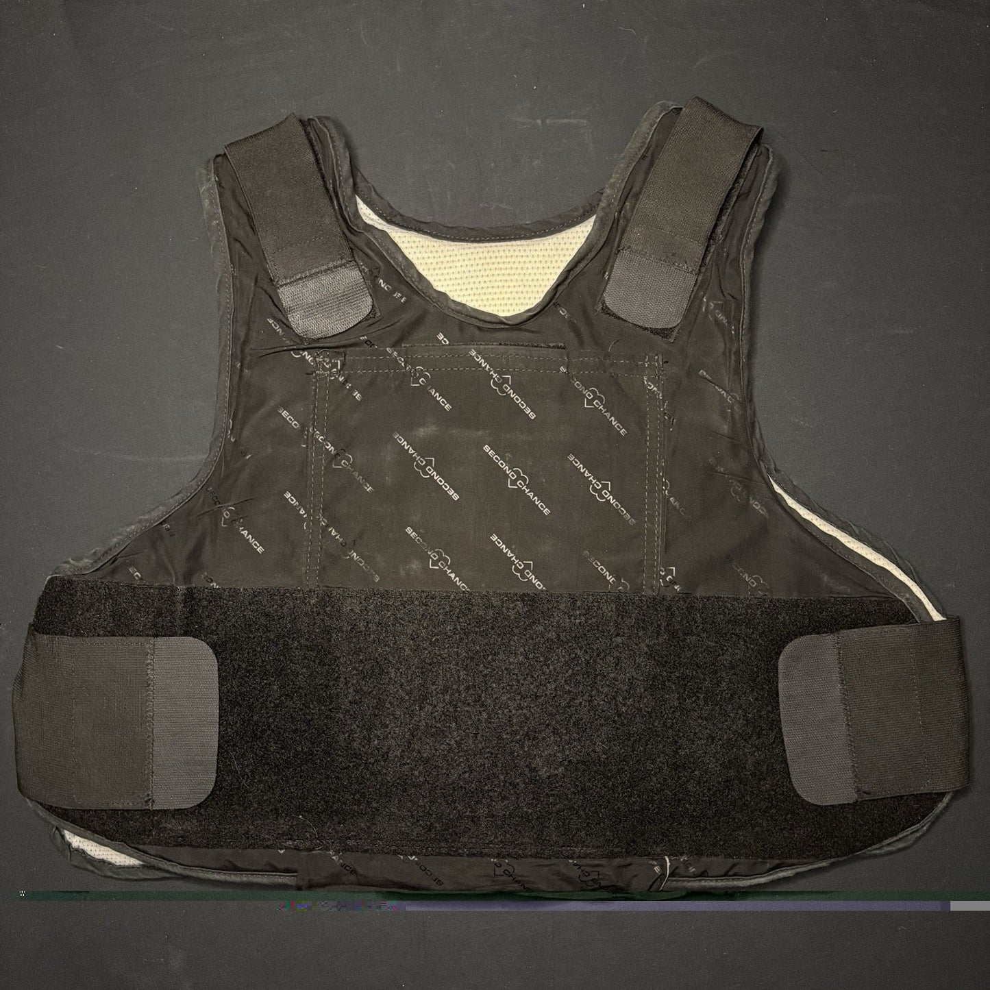 Second Chance Bullet Proof Vest Level II (2) Size XL Concealable Ballistic Vest1