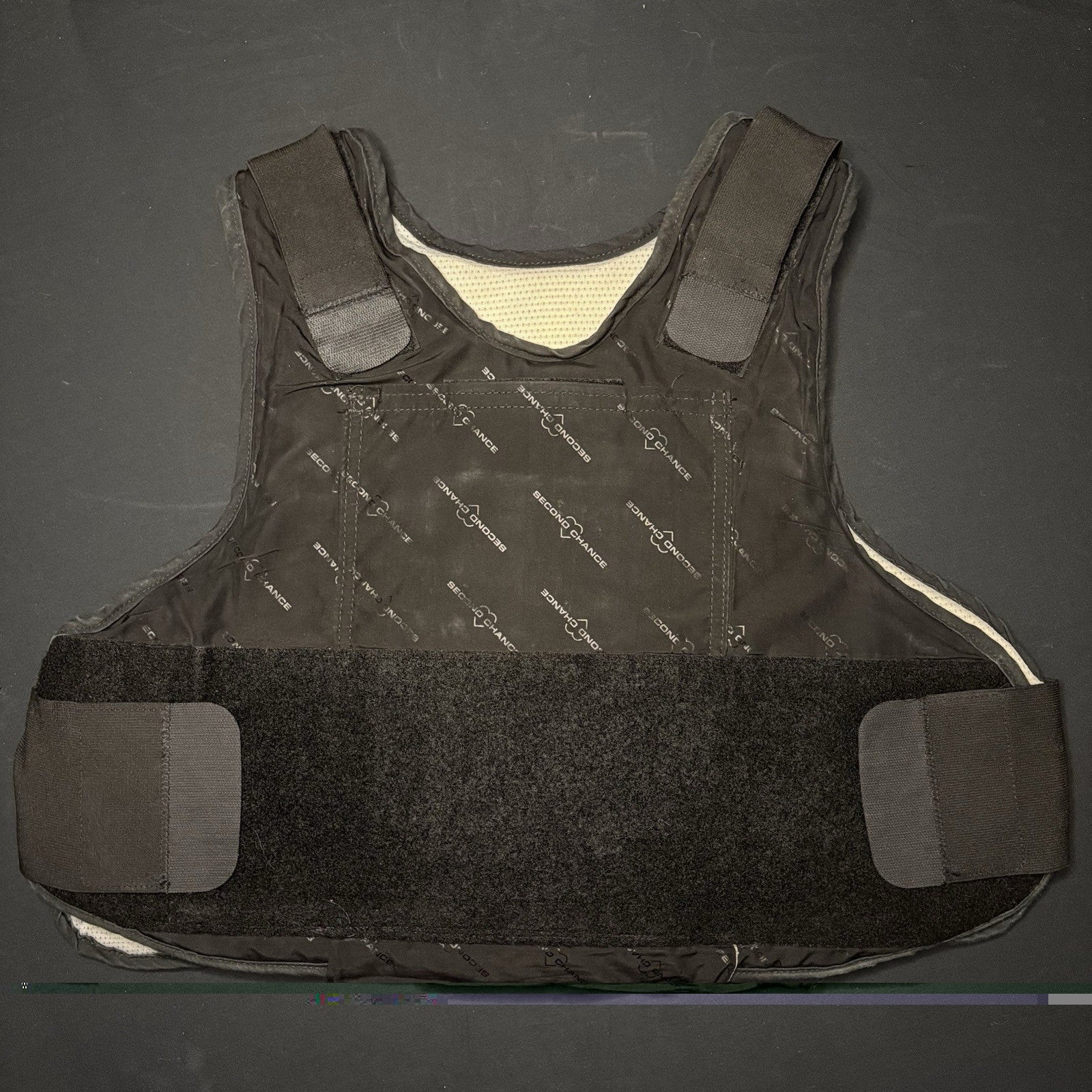 Second Chance Bullet Proof Vest Level II (2) Size XL Concealable Ballistic Vest1