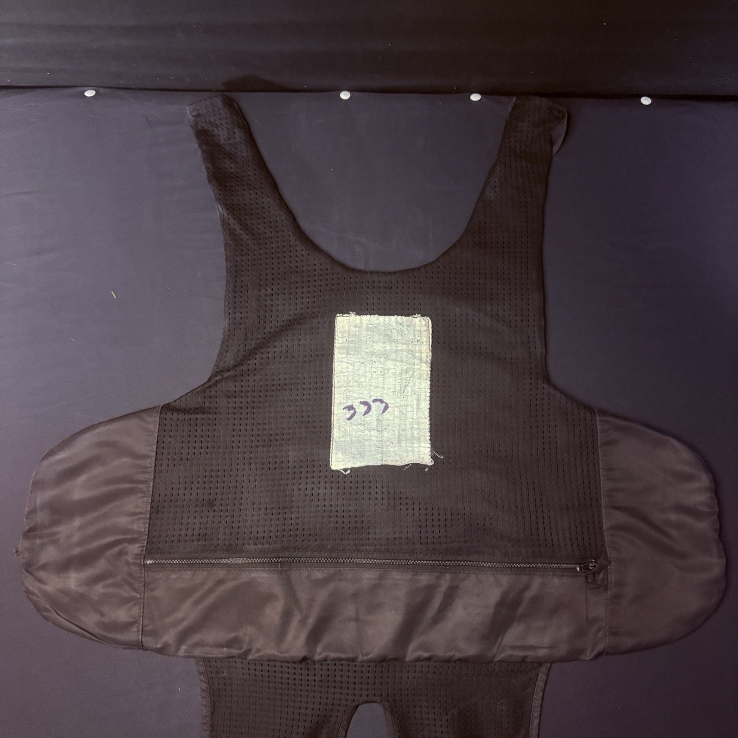 Point Blank Hi-Lite Concealable Carrier Size Large Body Armor Vest CARRIER ONLY3